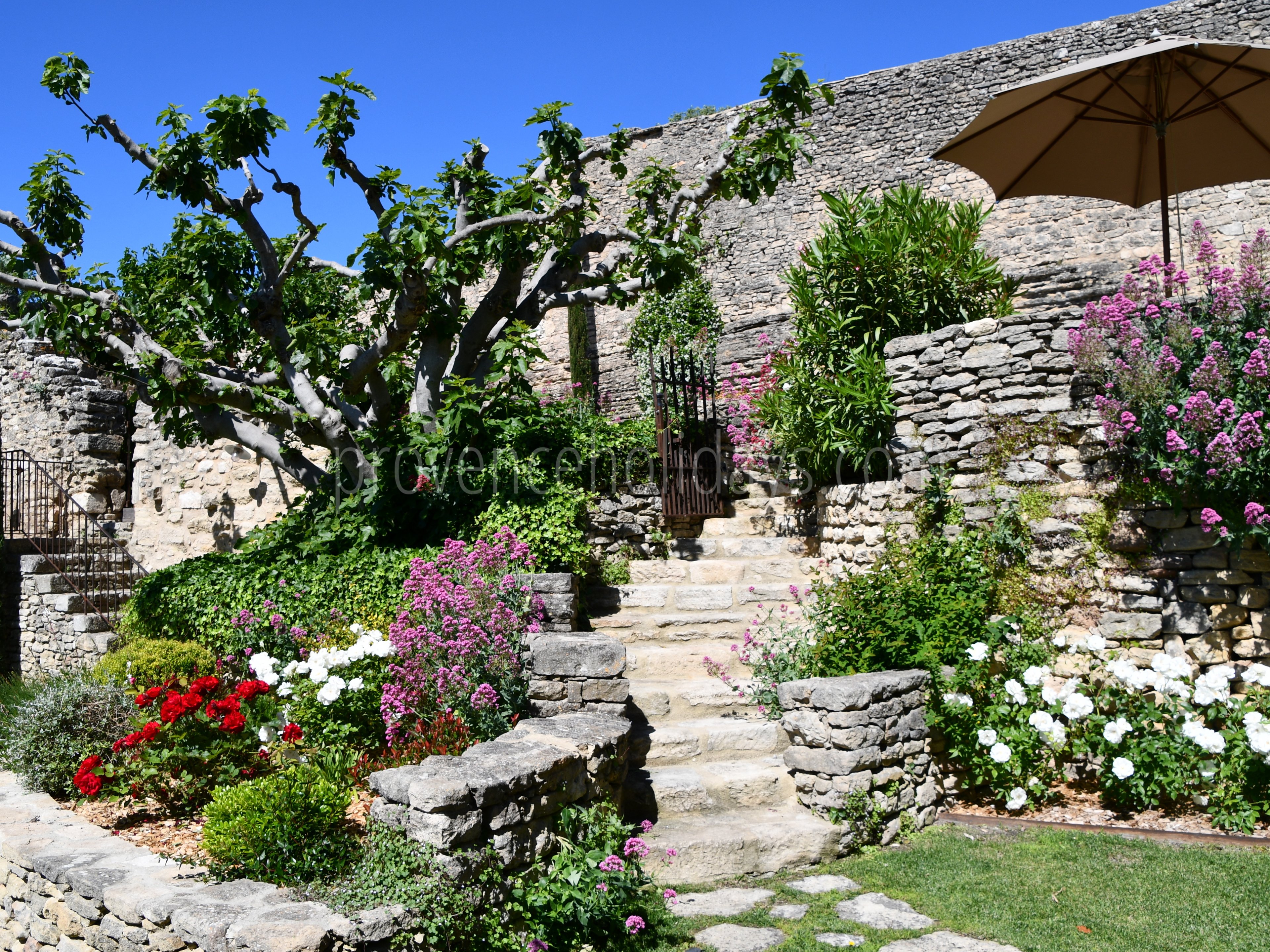 307 - Le Refuge du Soleil: Villa: Exterior