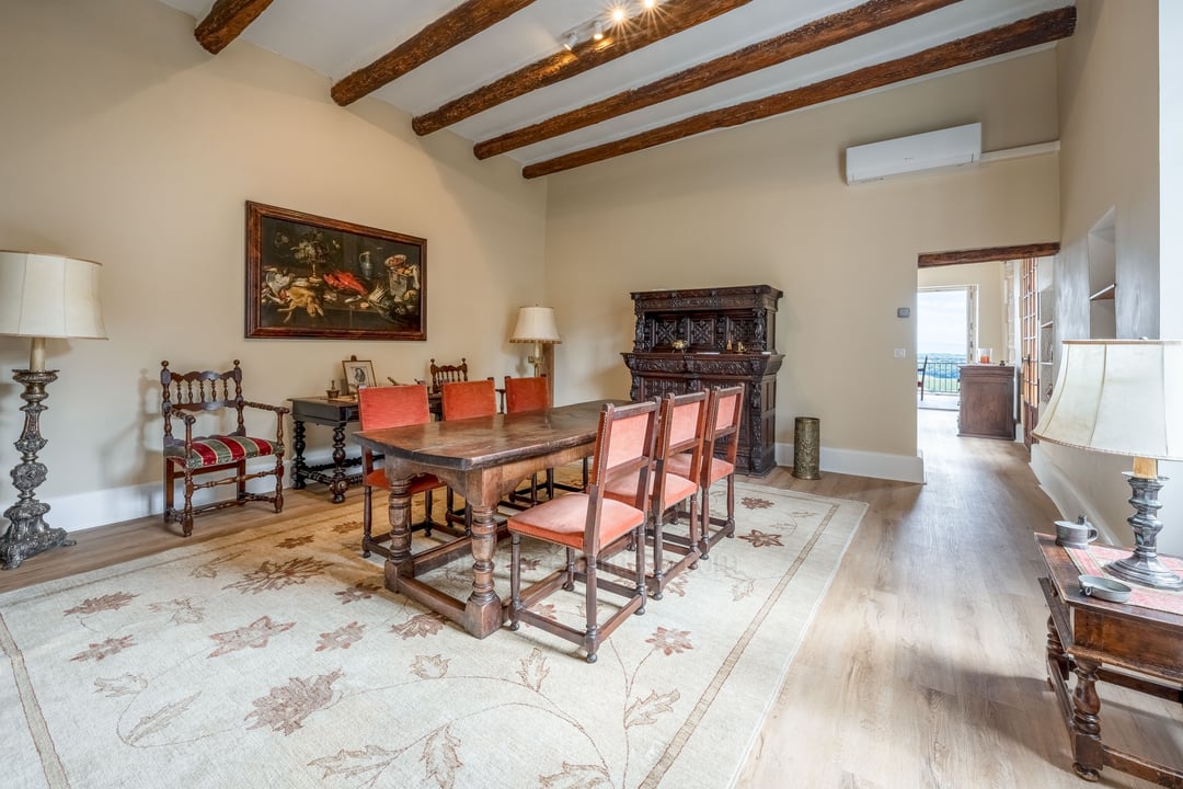 9 - Le Refuge du Prieuré: Villa: Interior