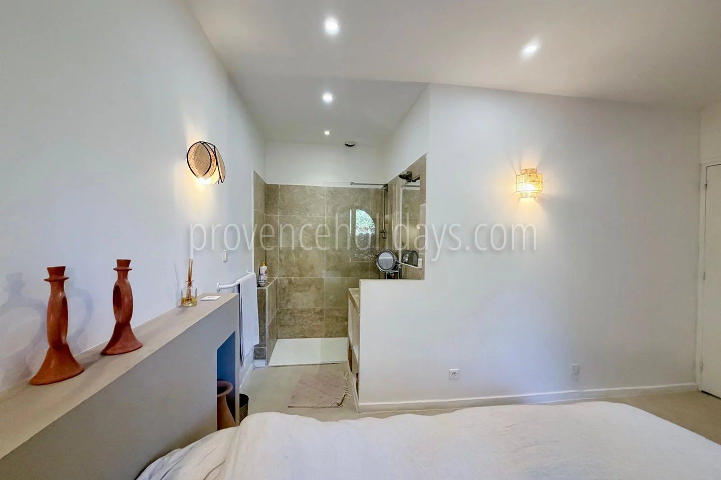9 - Single-storey mas in Gassin: Villa: Interior