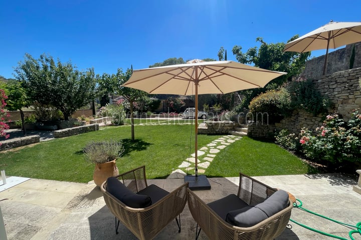 300 - Le Refuge du Soleil: Villa: Exterior