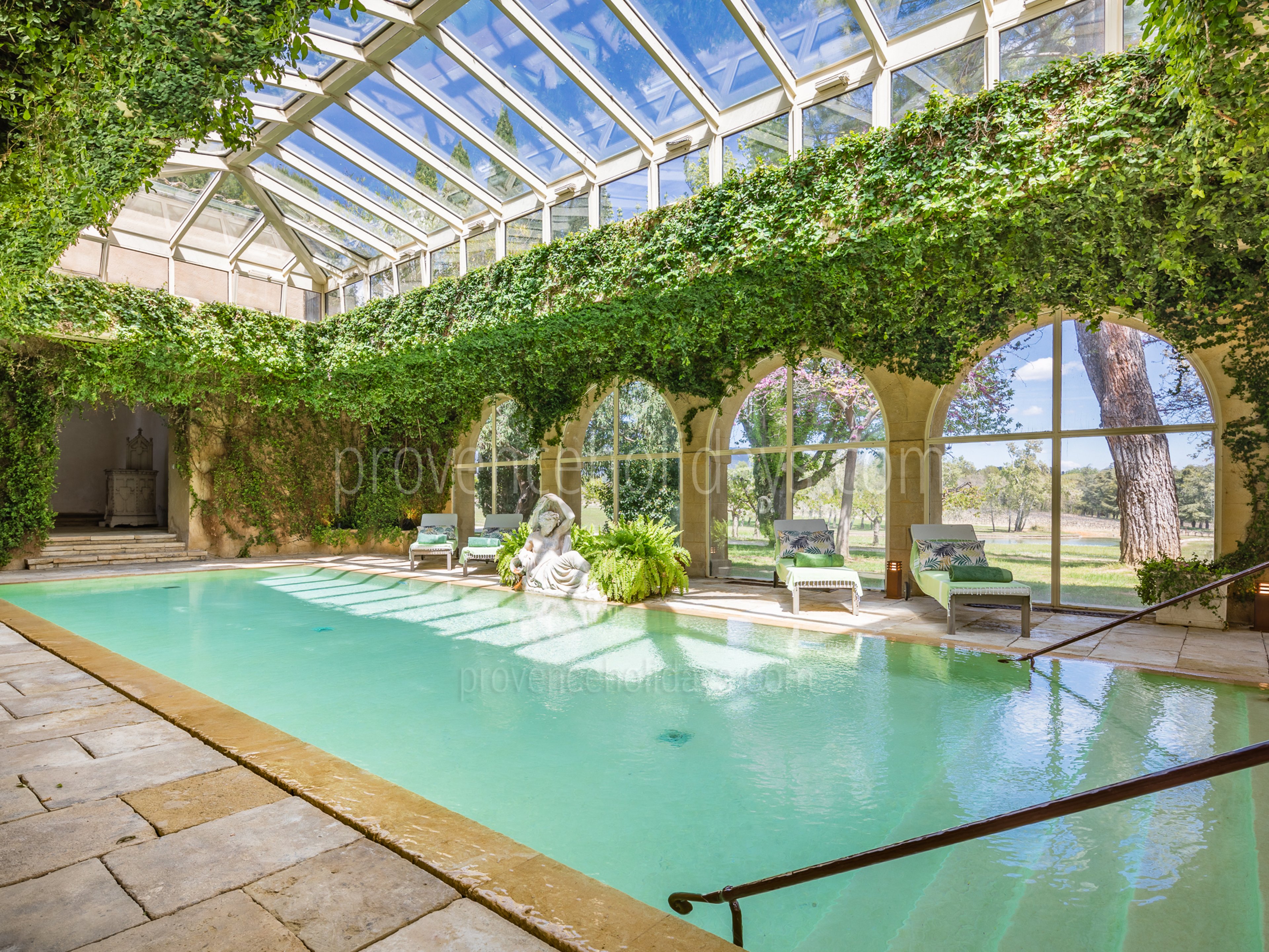 39 - Domaine de Luberon: Villa: Pool