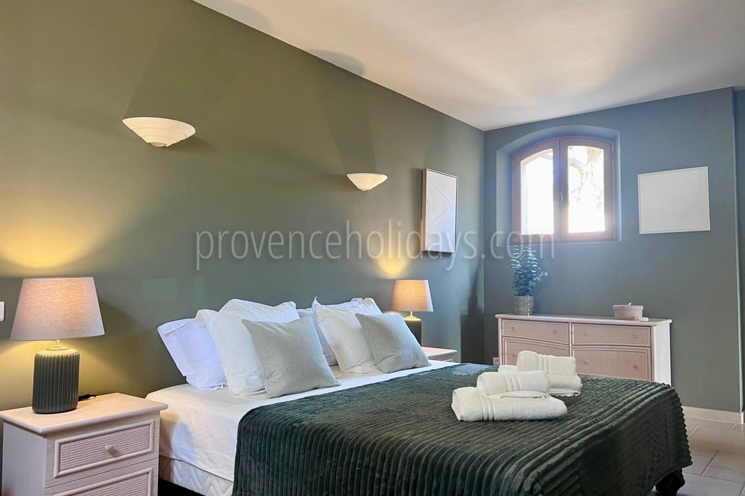 5 - Villa Valery: Villa: Bedroom