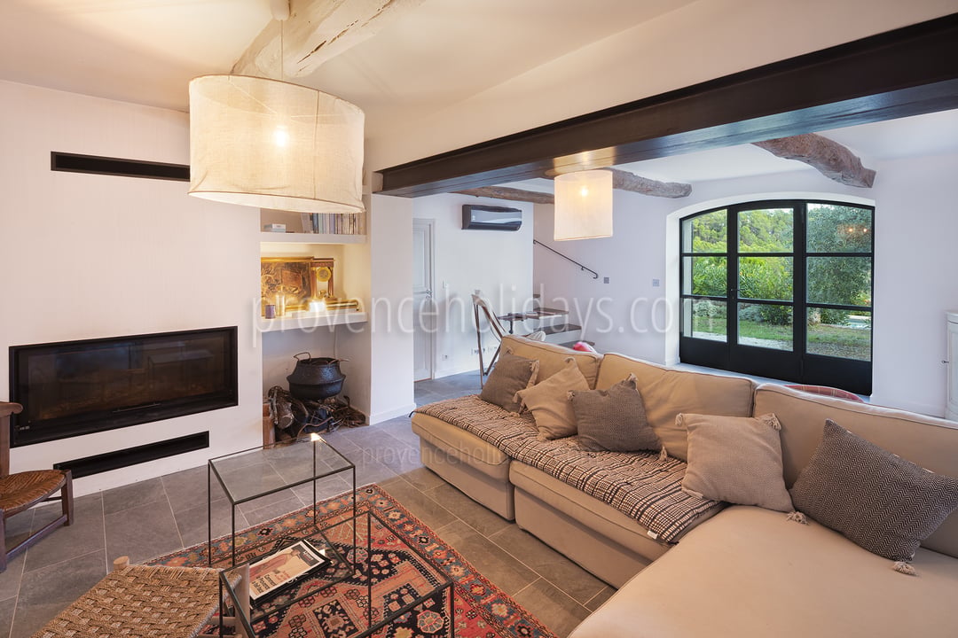 7 - Mas des Ocres: Villa: Interior
