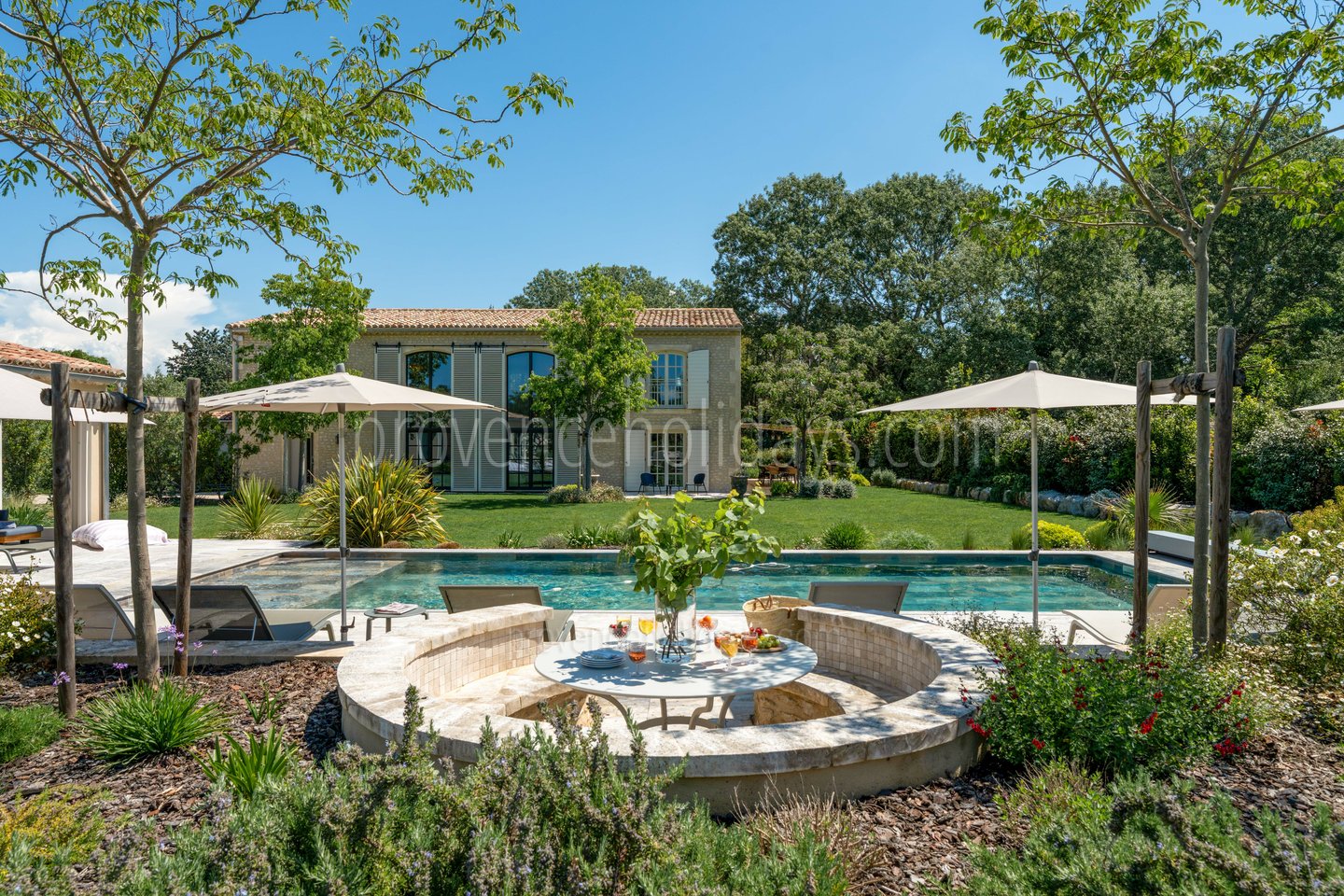 1 - Mas Élégance: Villa: Exterior