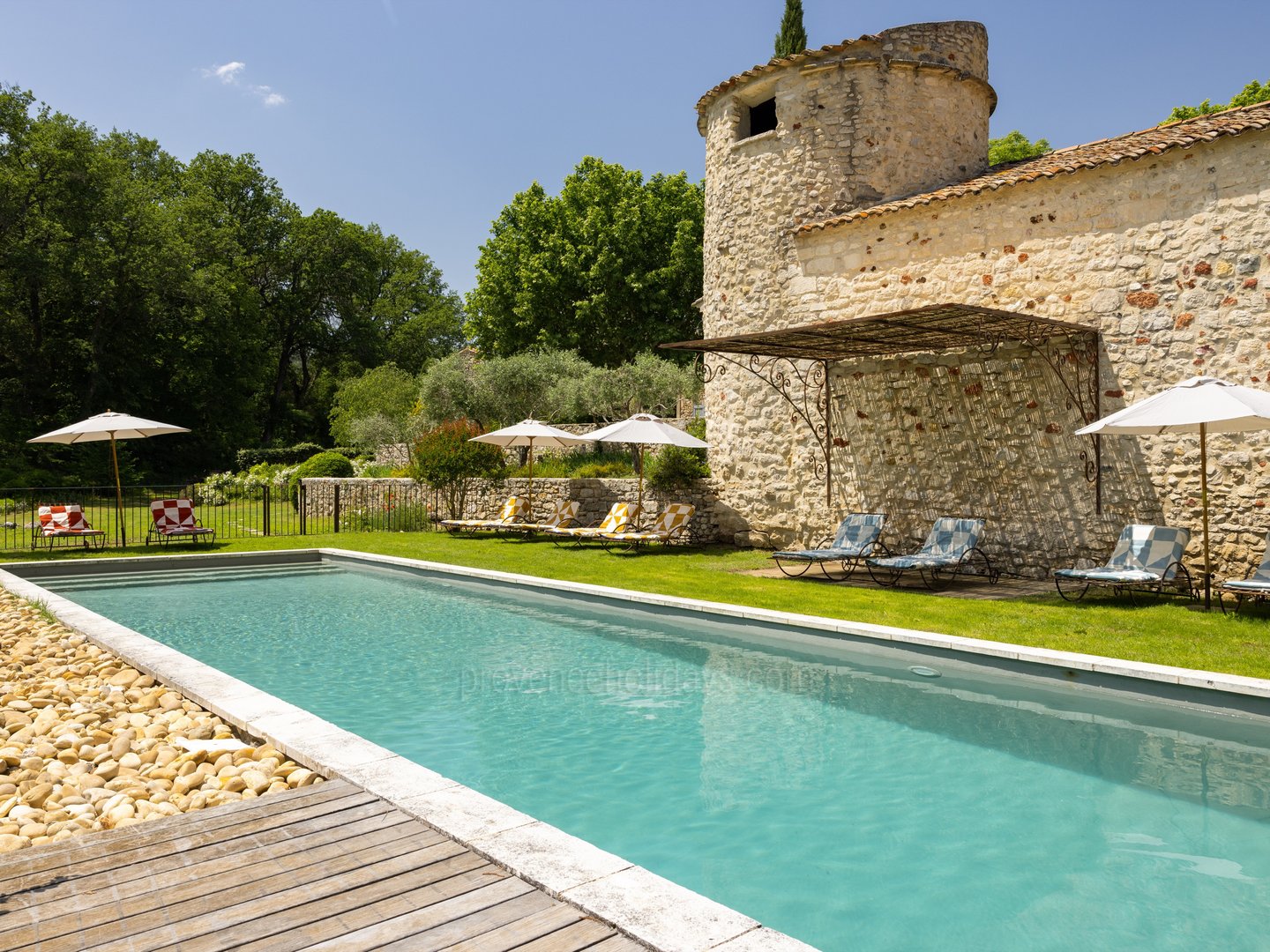 2 - Petite Bastide de Goult: Villa: Pool