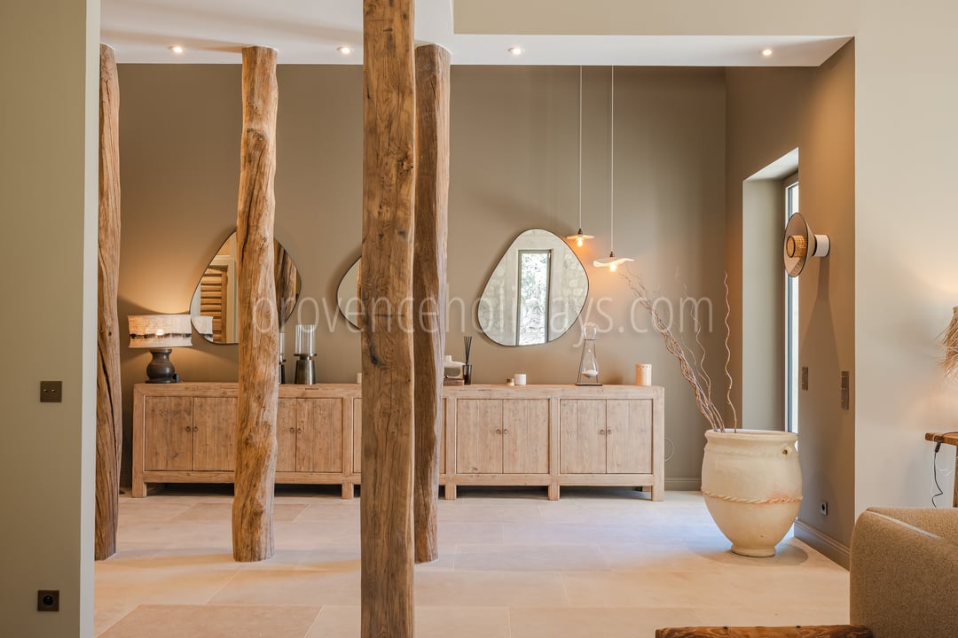 13 - Mas Althéa: Villa: Interior
