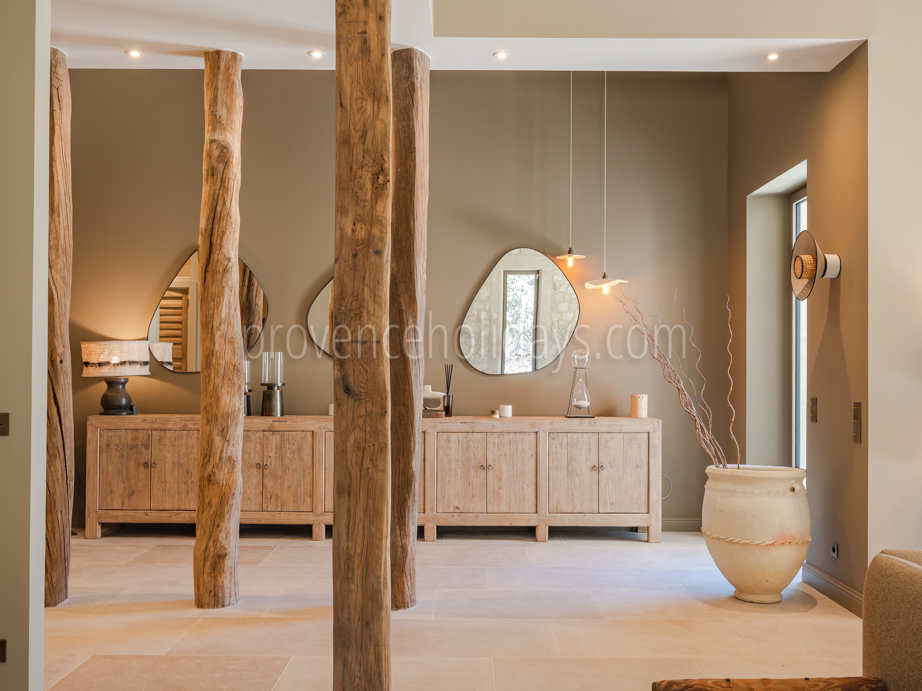 13 - Mas Althéa: Villa: Interior