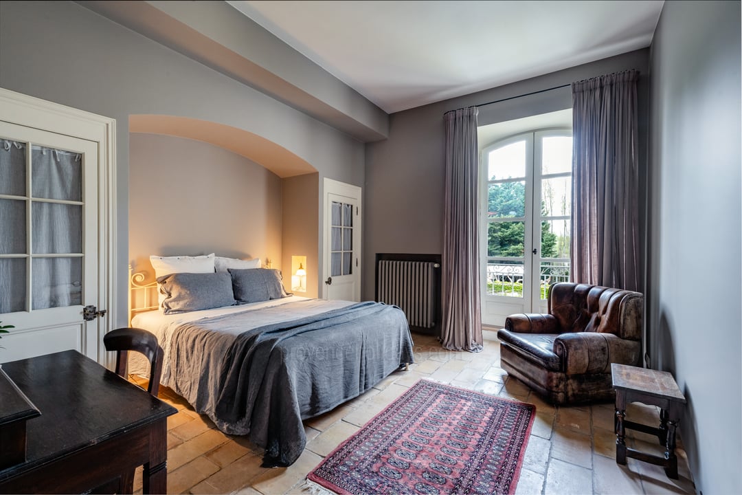 44 - Domaine de Provence: Villa: Bedroom
