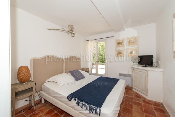 11 - Villa Valcampagne: Villa: Bedroom