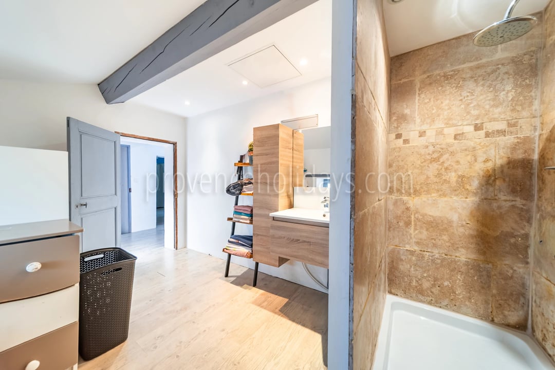 17 - Mas with pool in Bonnieux: Villa: Interior