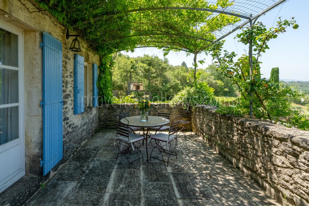 46 - Le Mas de Bonnieux: Villa: Exterior