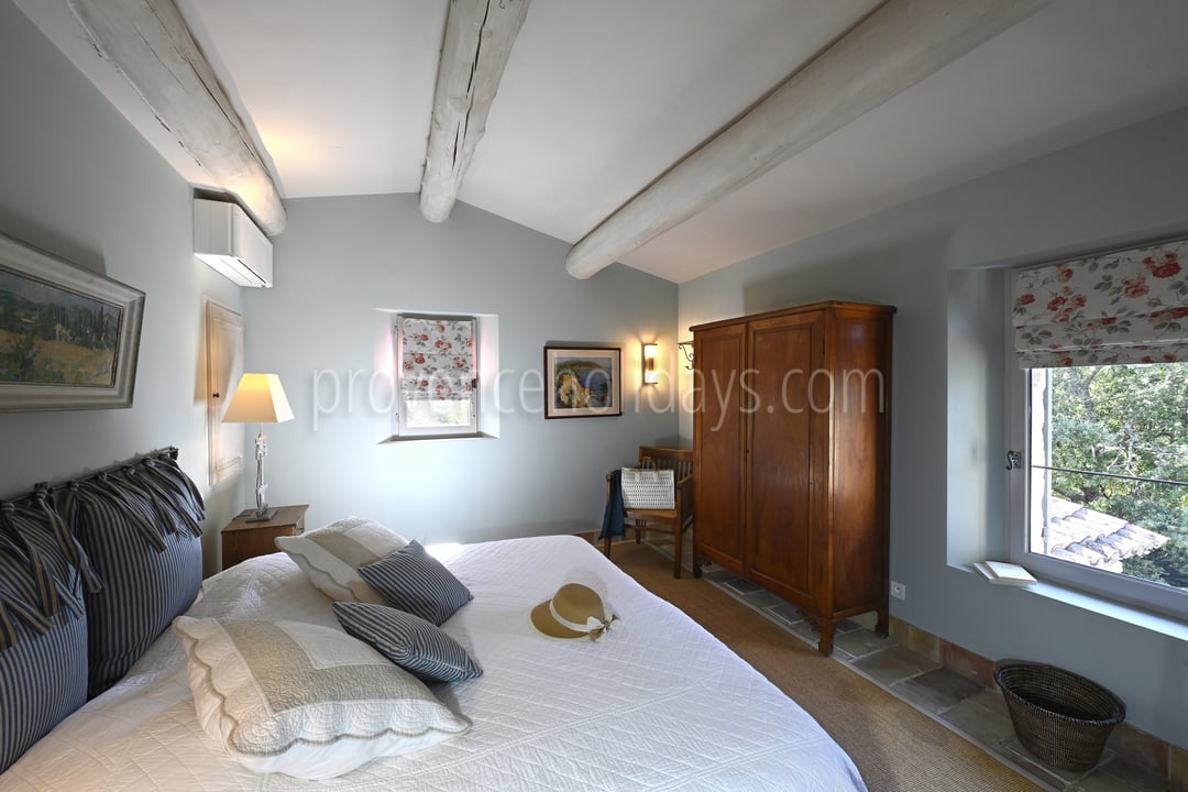 24 - La Maison des Bories: Villa: Bedroom
