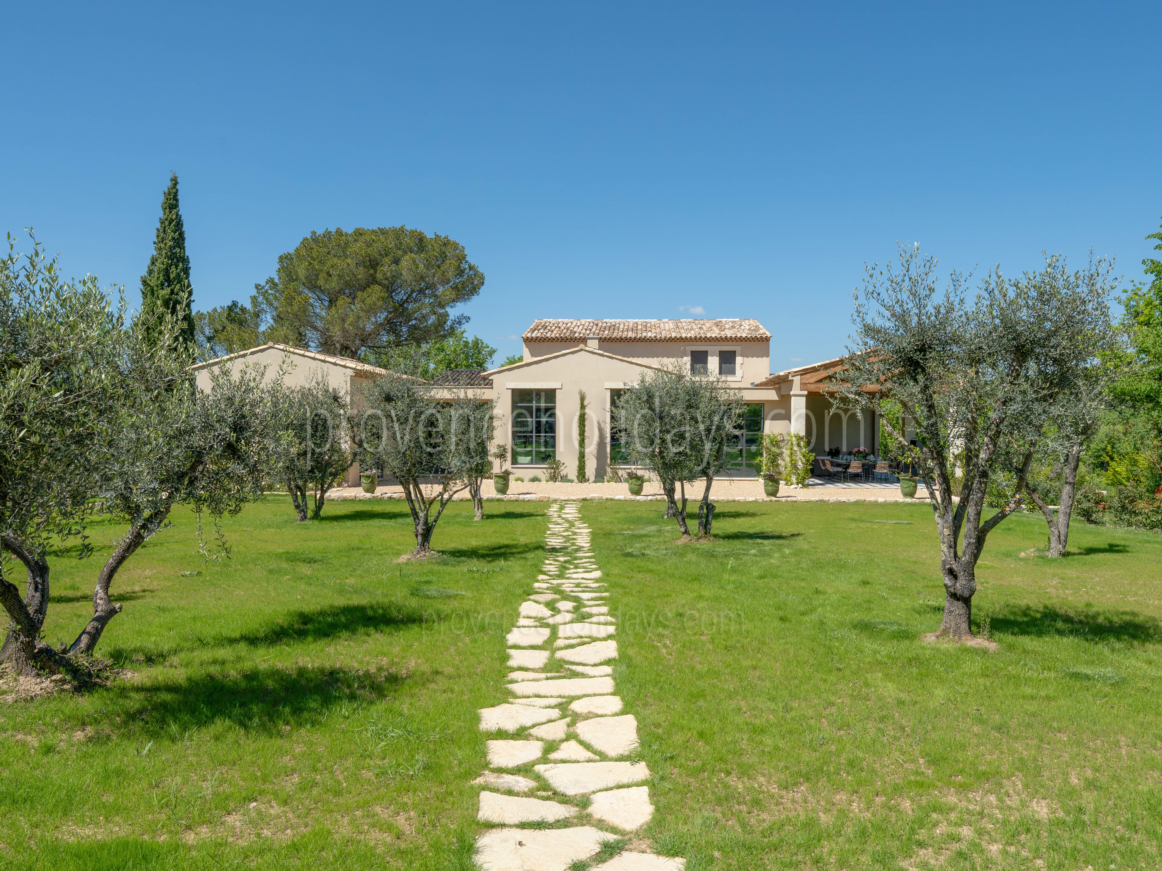 11 - Domaine des Arts: Villa: Exterior
