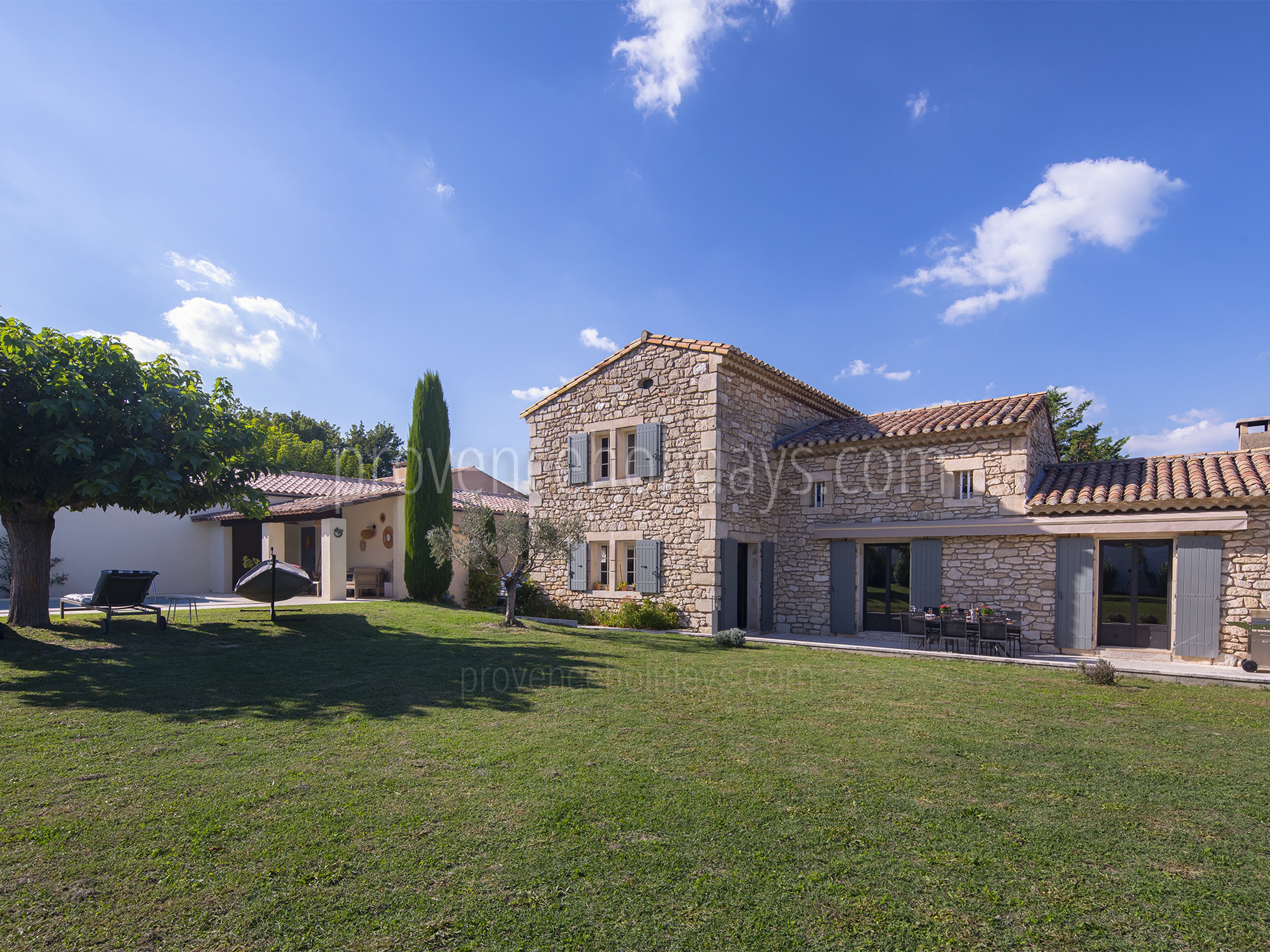4 - Mas du Sud: Villa: Exterior