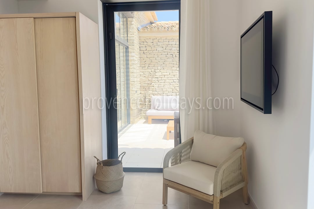 34 - Domaine Altavista: Villa: Bedroom 1
