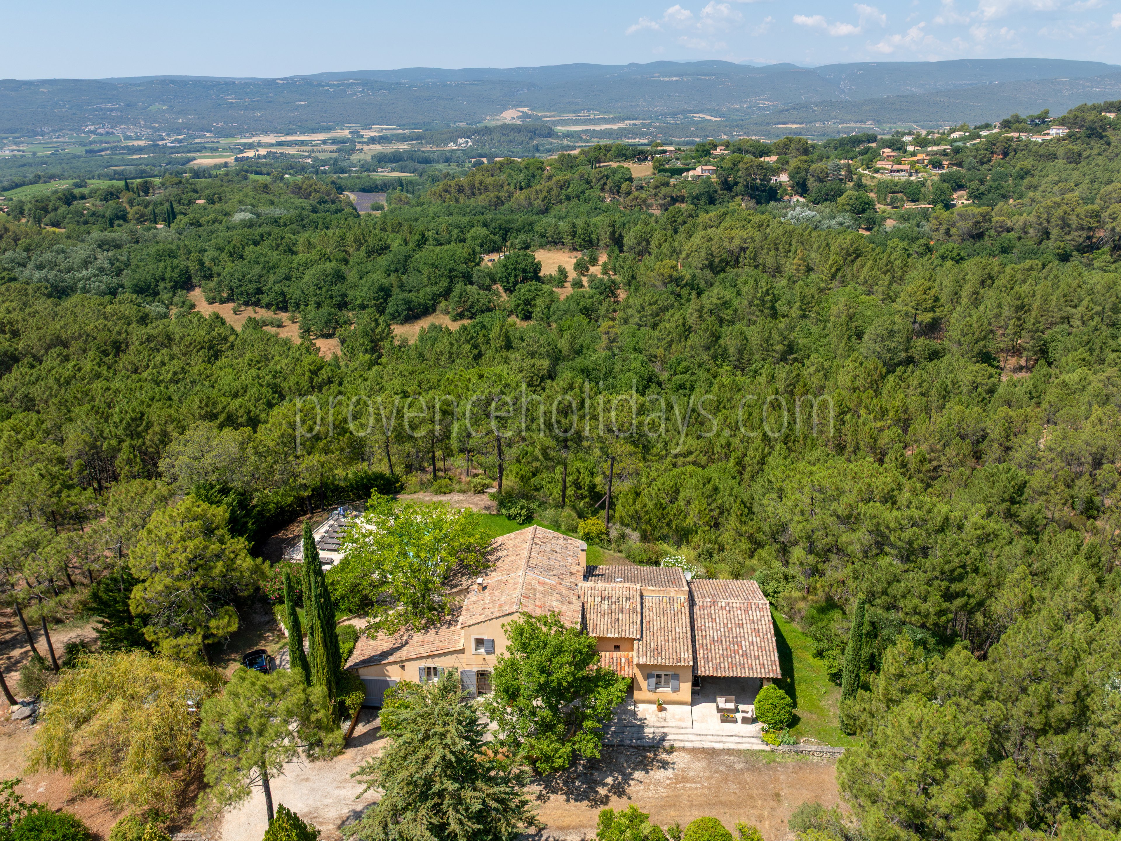 36 - La Maison des Ocres: Villa: Exterior