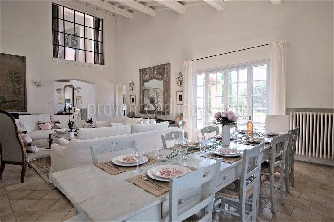 29 - Mas de Gordes: Villa: Interior