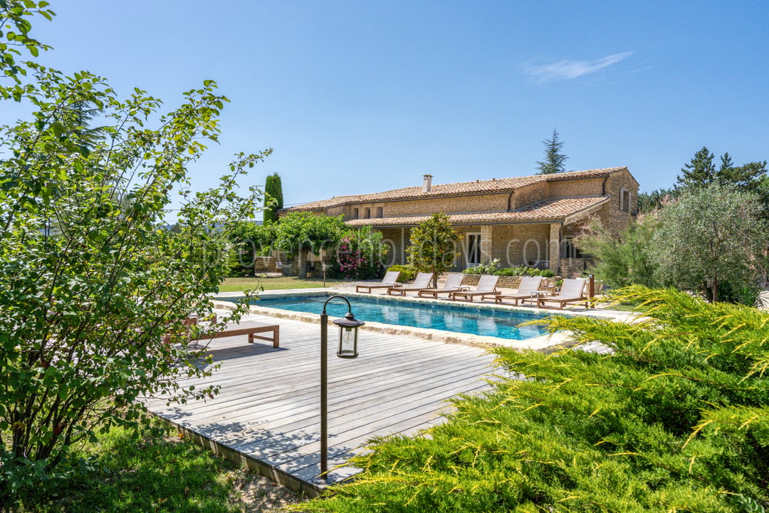 33 - Villa Sérénité du Luberon: Villa: Exterior