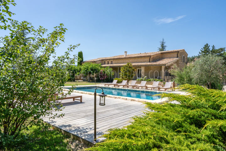 33 - Villa Sérénité du Luberon: Villa: Exterior