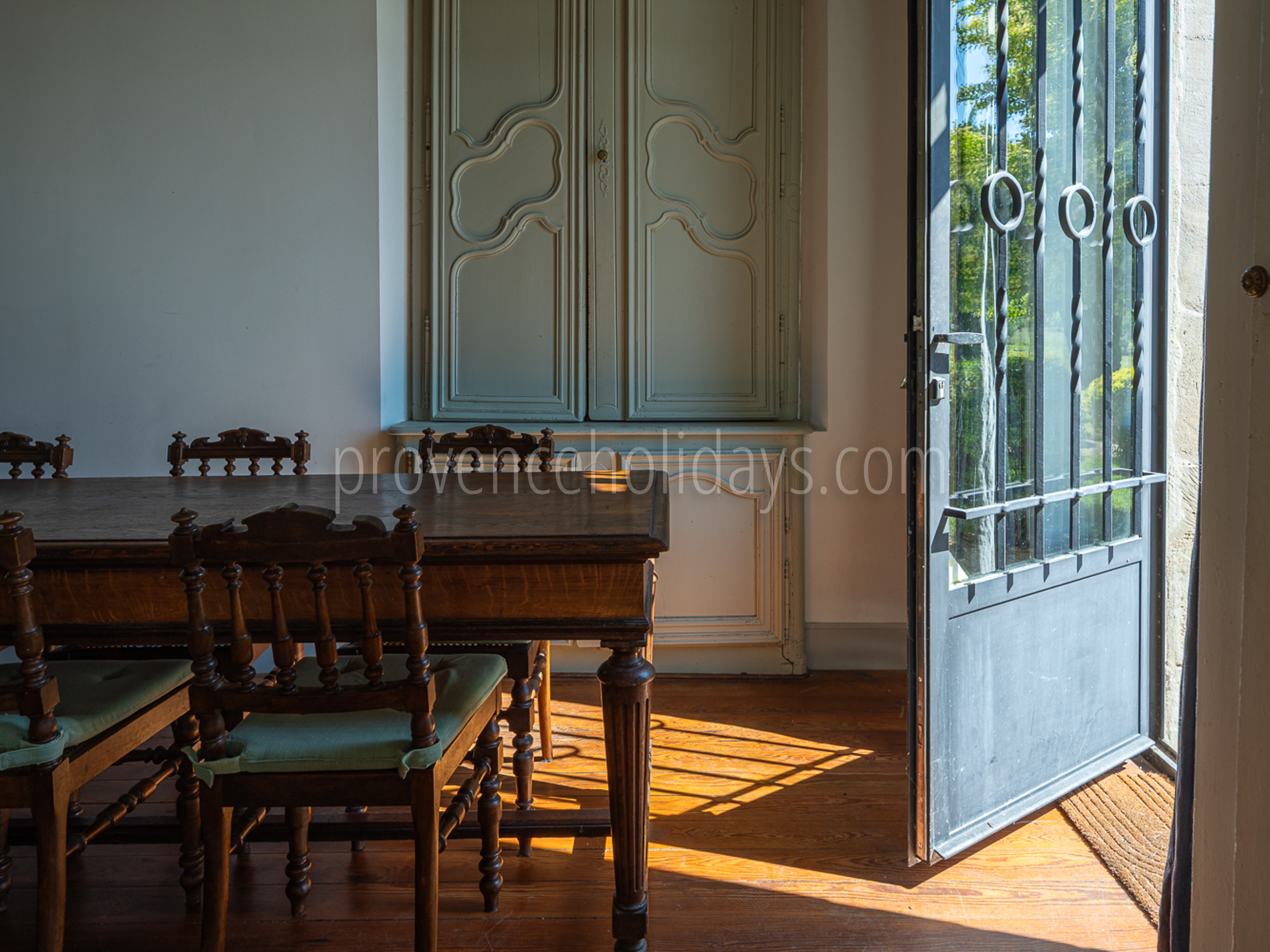 31 - Mas du Lierre: Villa: Interior