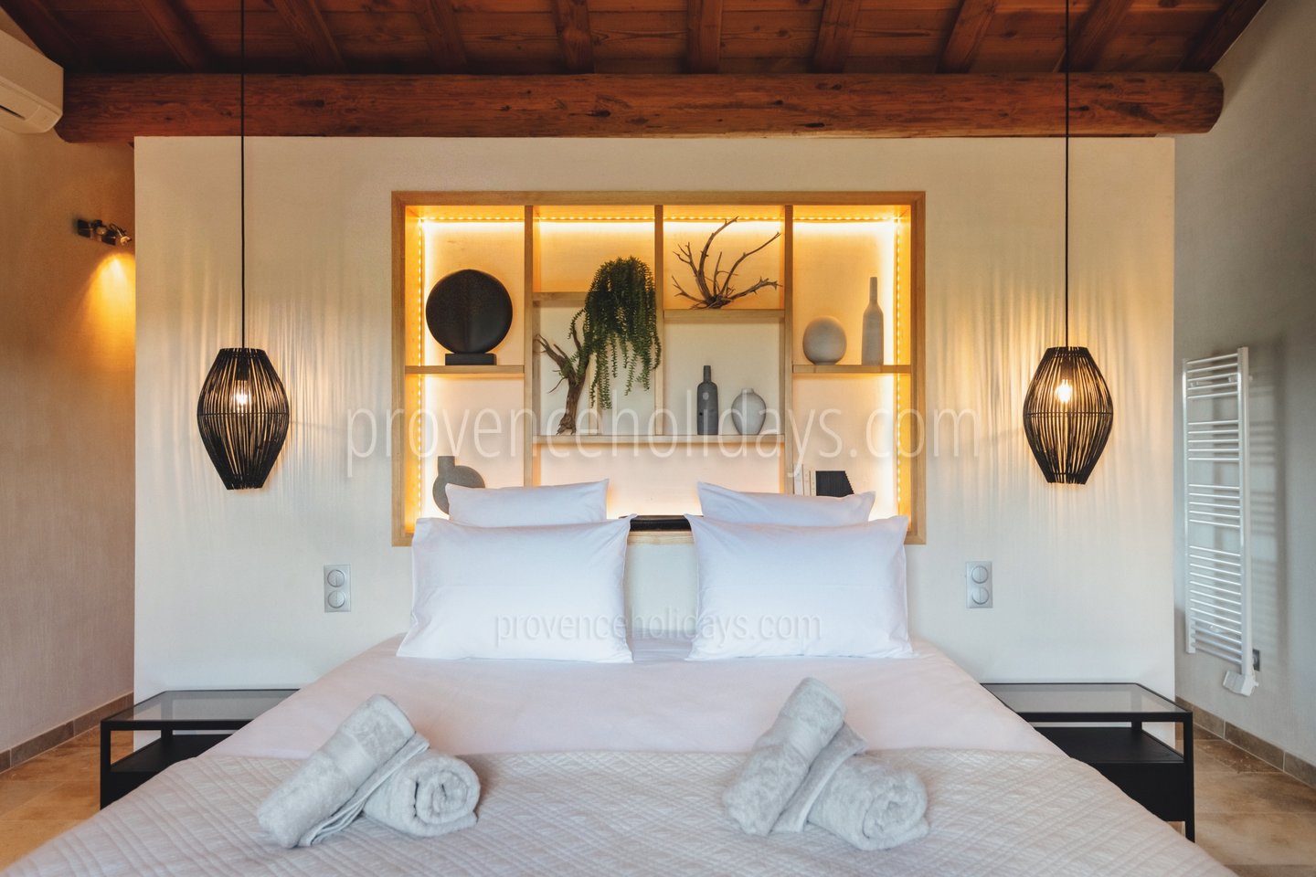 39 - Mas de Pierre: Villa: Bedroom 4