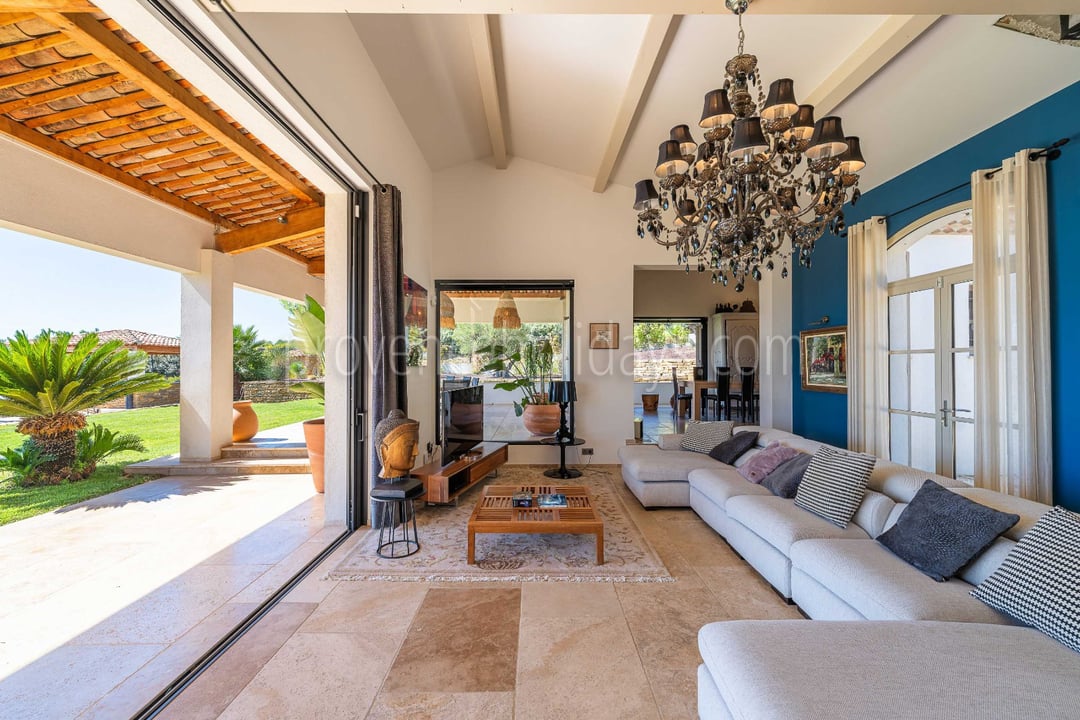 2 - Villa Camélia: Villa: Interior