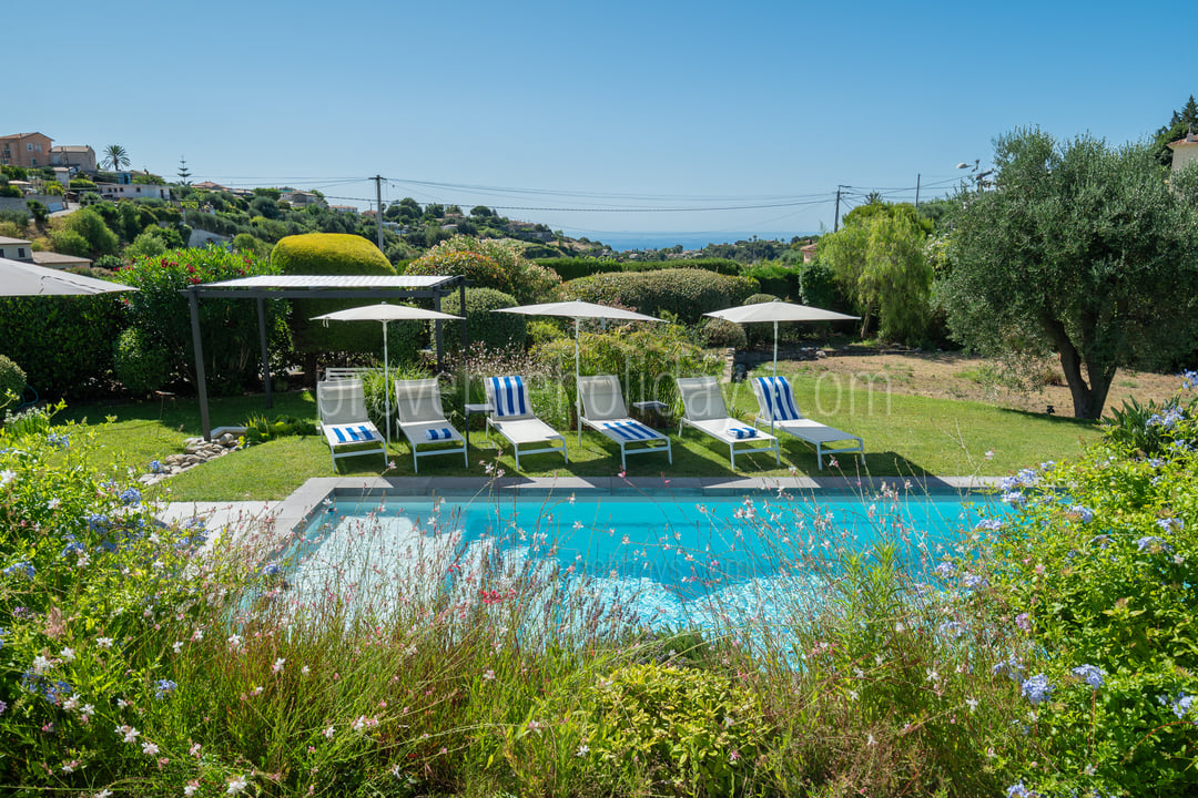 2 - Villa Blanche: Villa: Pool