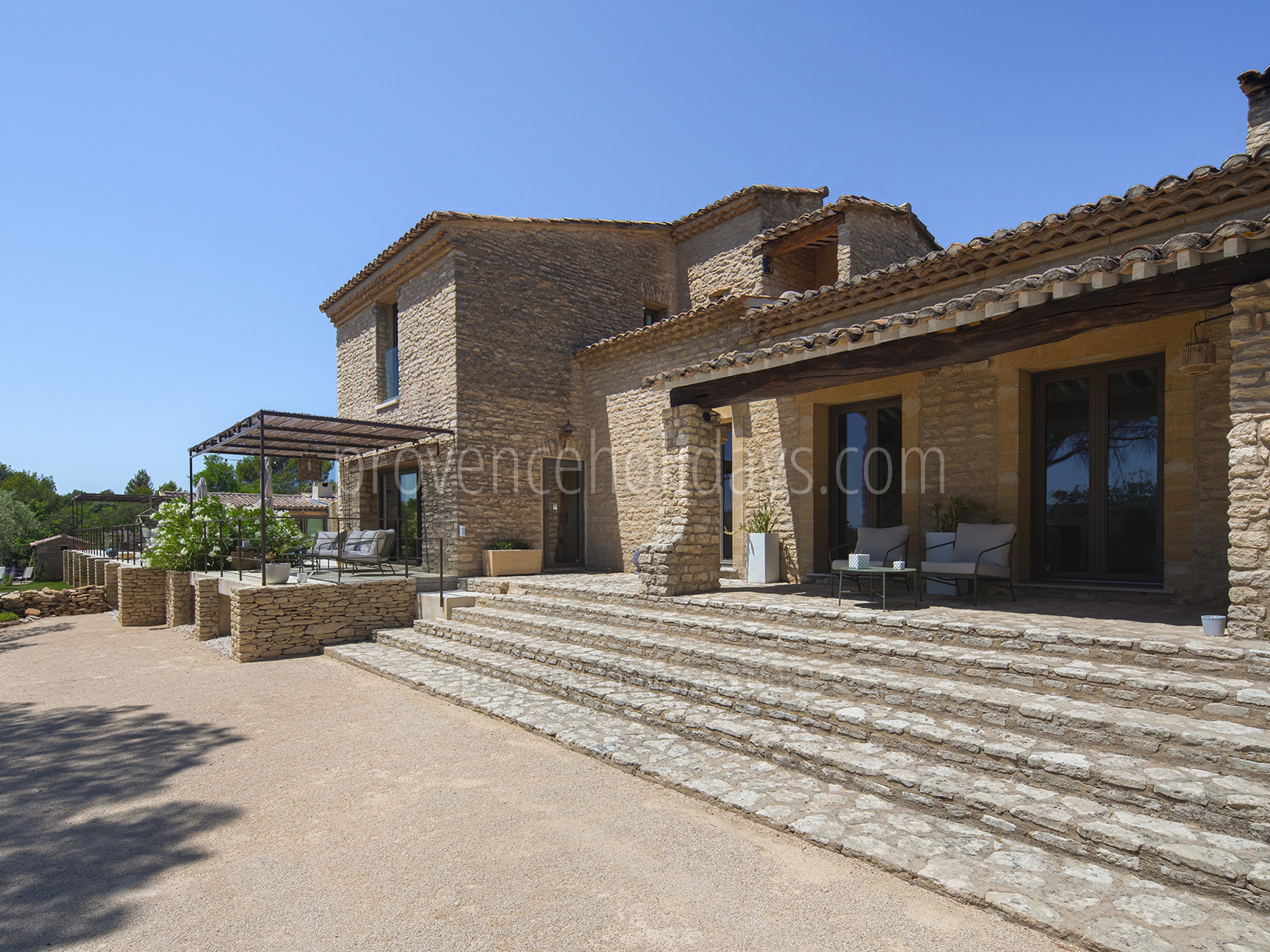 20 - Escapade en Luberon: Villa: Exterior