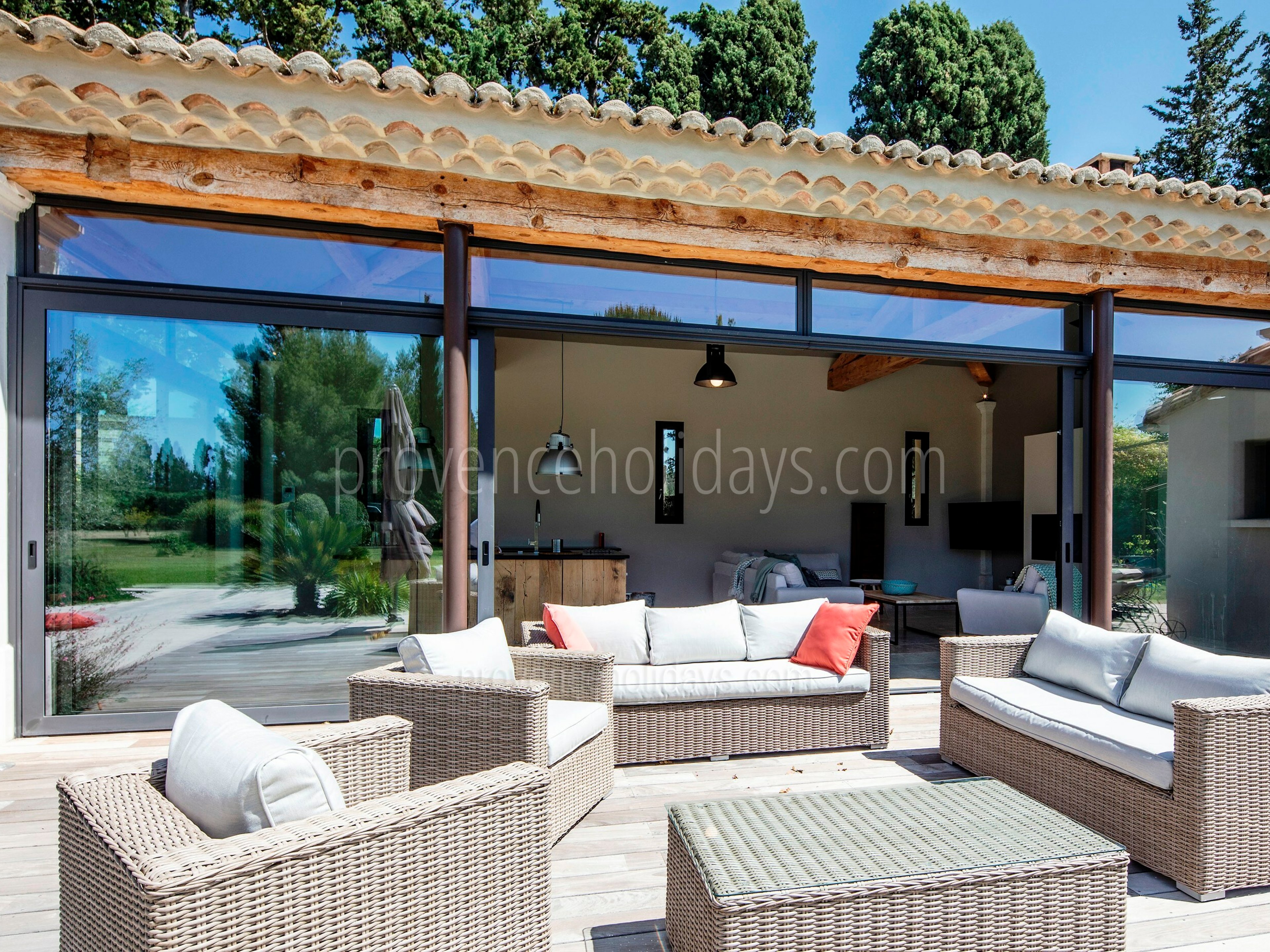 9 - Mas Luna: Villa: Exterior