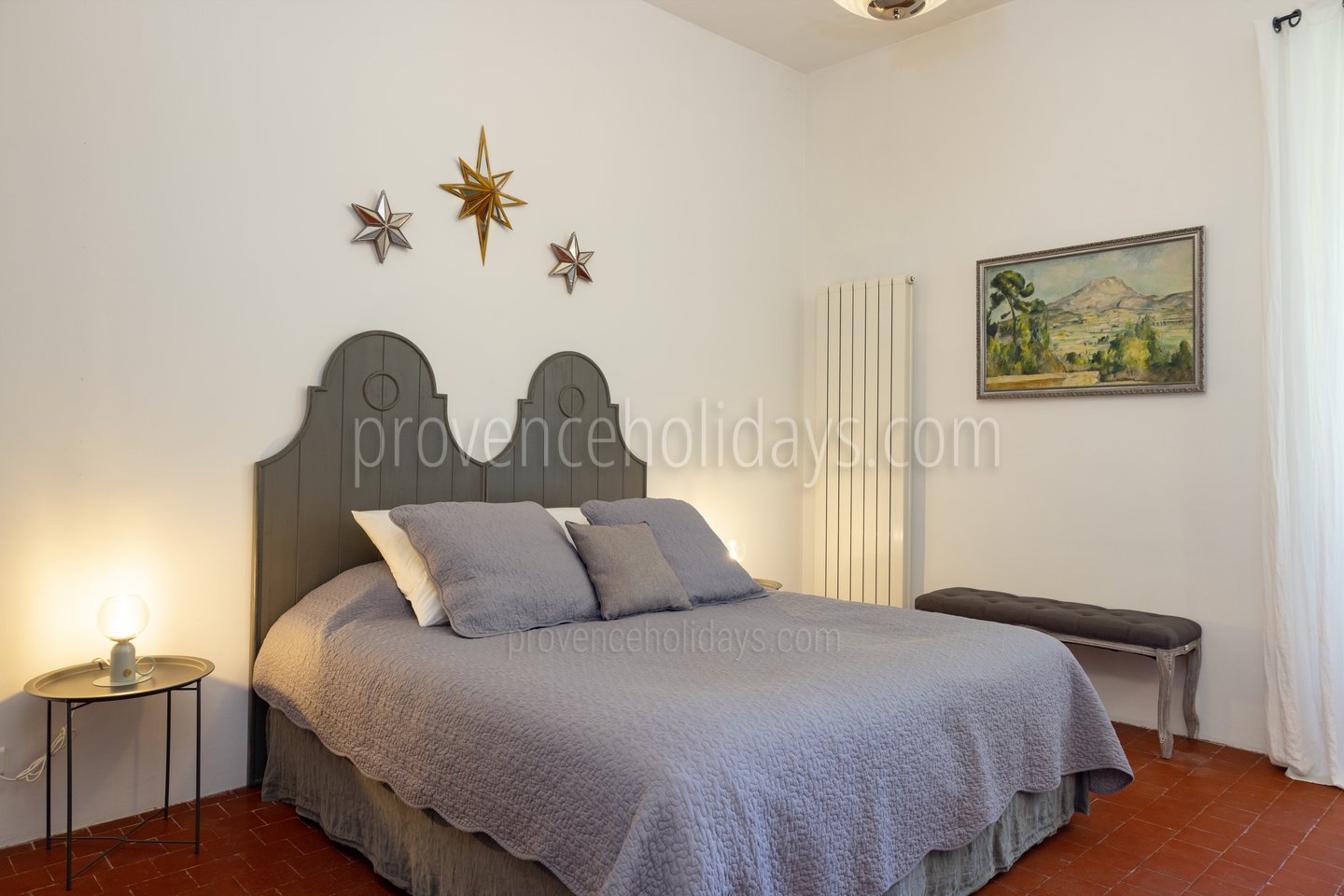 43 - Bastide de Goult: Villa: Bedroom - Polaris