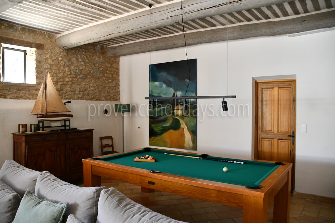 56 - Le Refuge du Soleil: Villa: Interior