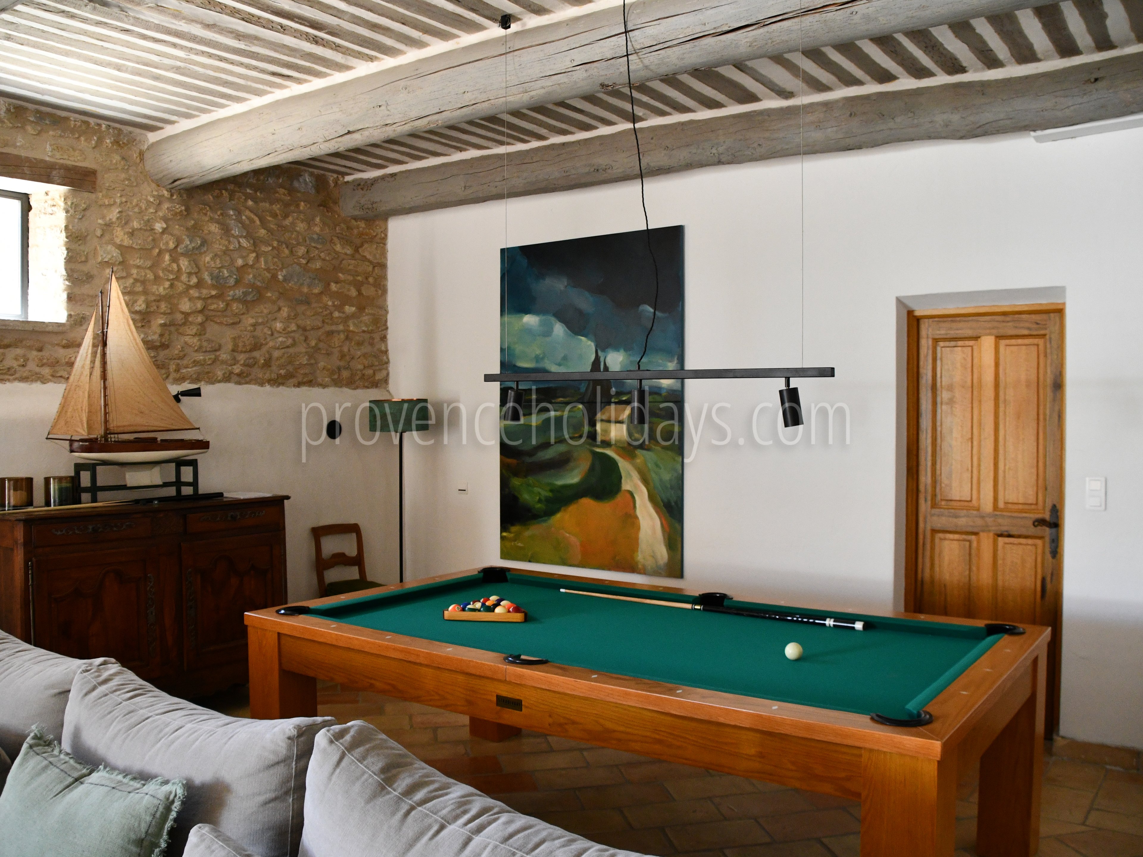 56 - Le Refuge du Soleil: Villa: Interior