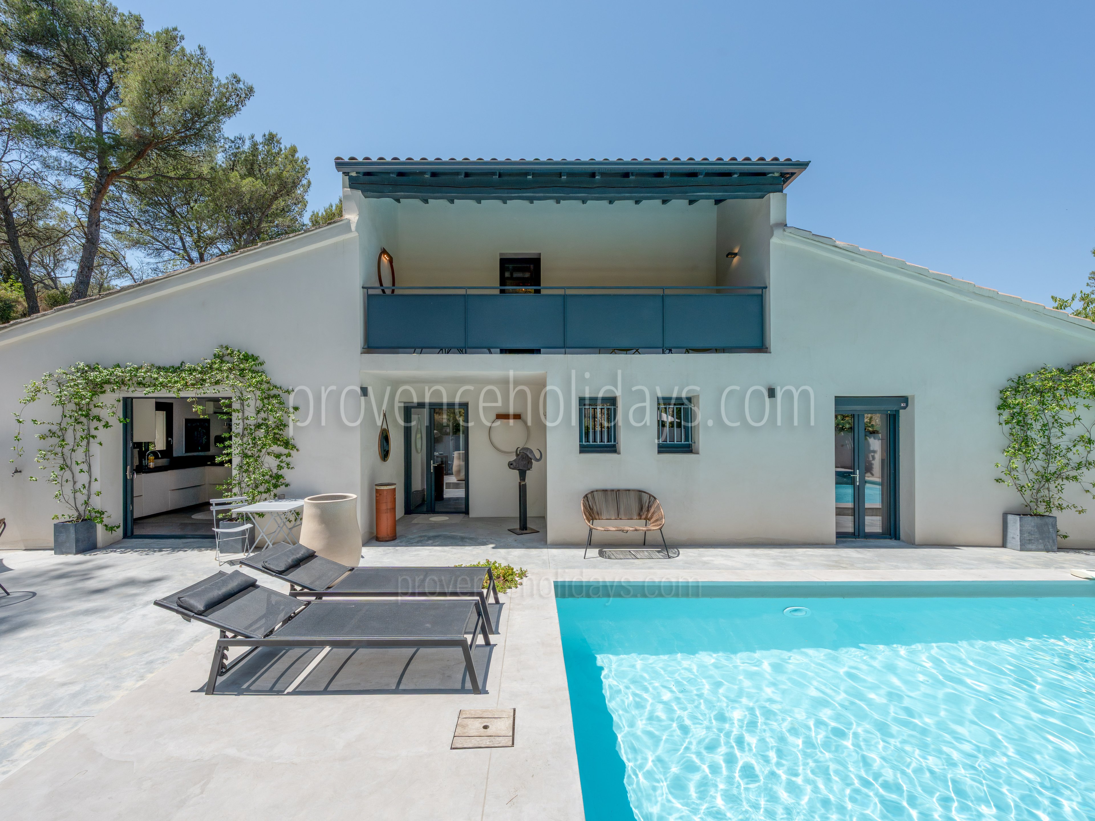 6 - Chez Chloé: Villa: Pool