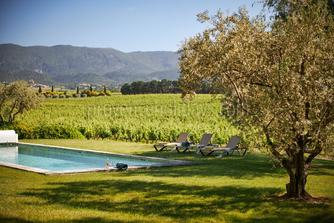 16 - Bastide de Luberon: Villa: Pool