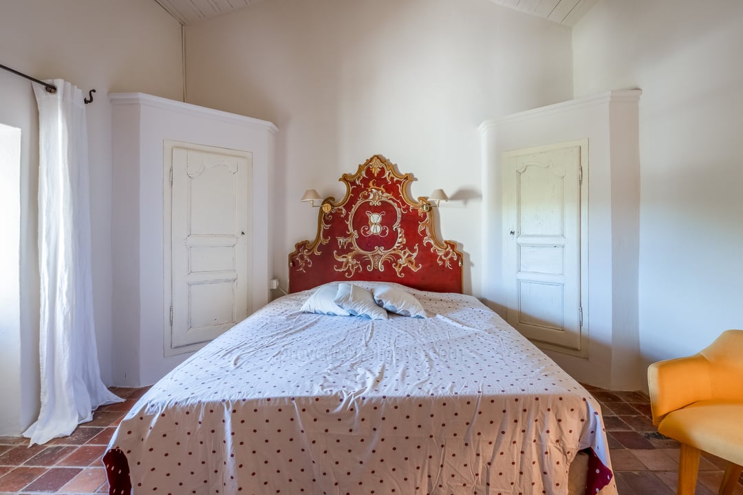 36 - Bastide des Magnans: Villa: Bedroom