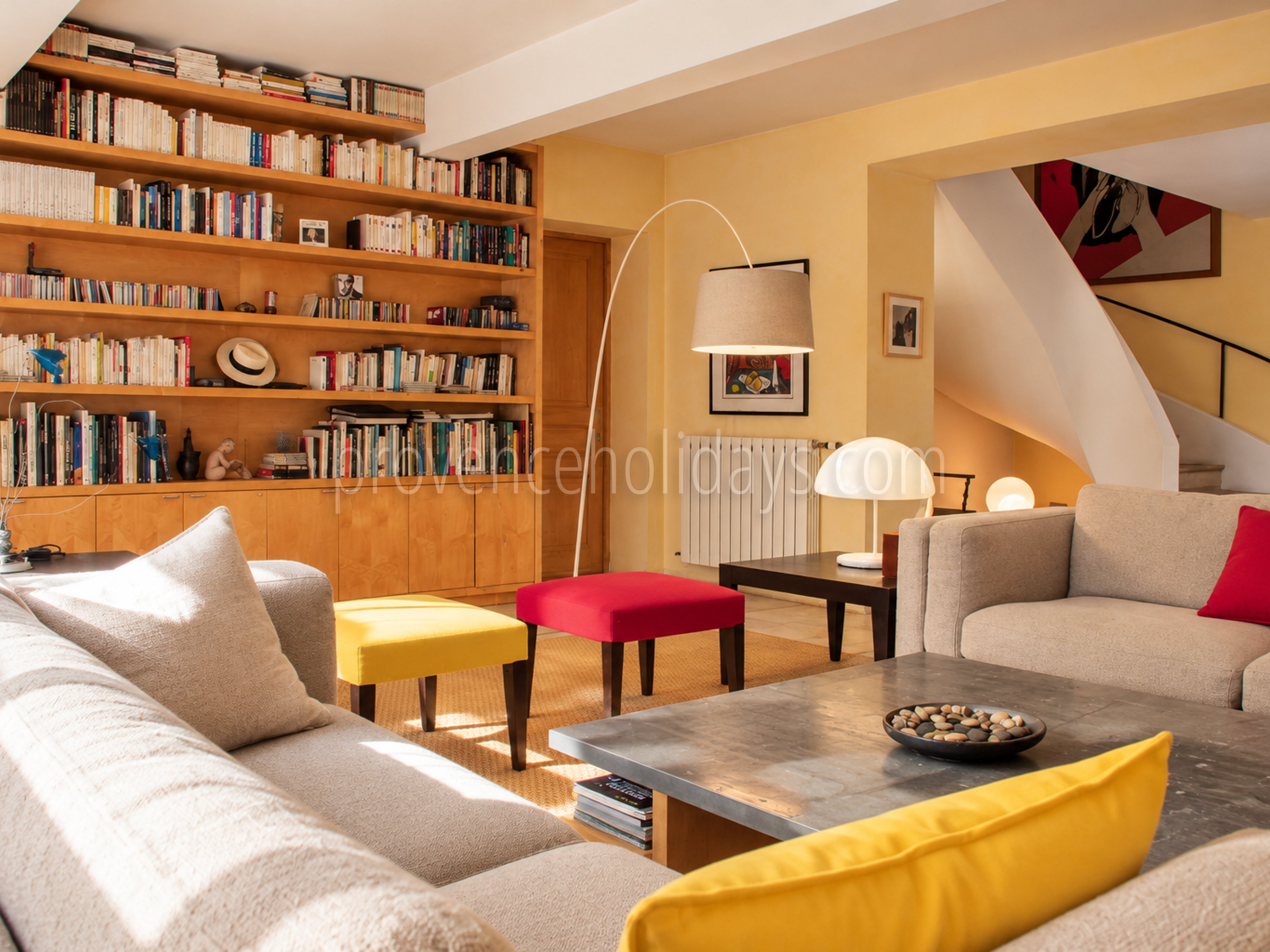 23 - Authentic farmhouse in Saint-Rémy-de-Provence: Villa: Interior