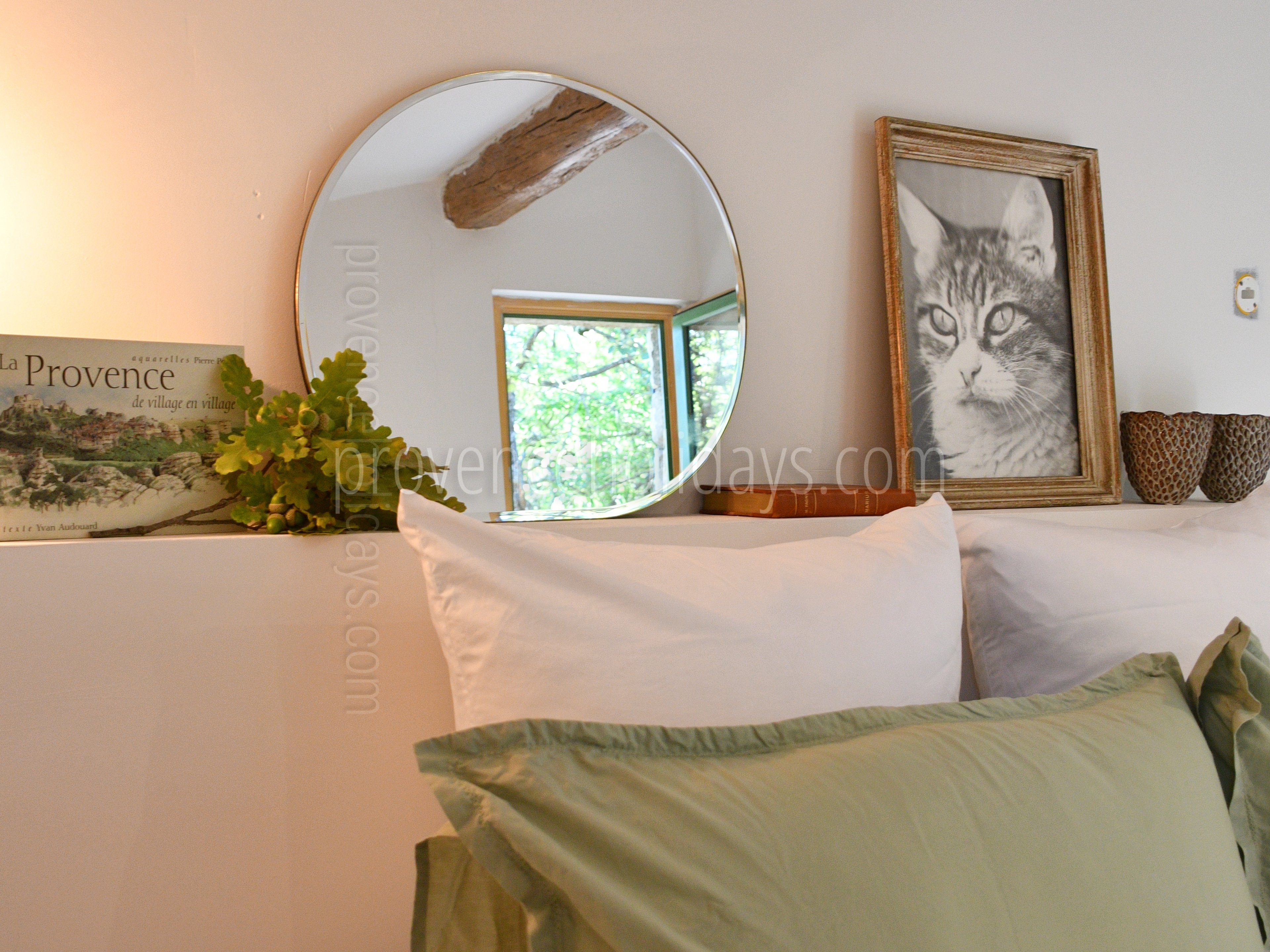 11 - Le Refuge des Chênes: Villa: Bedroom
