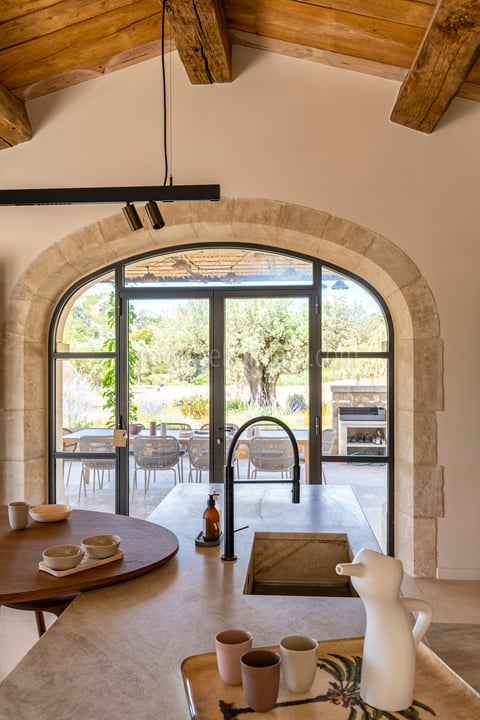 135 - Le Loup des Alpilles: Villa: Interior