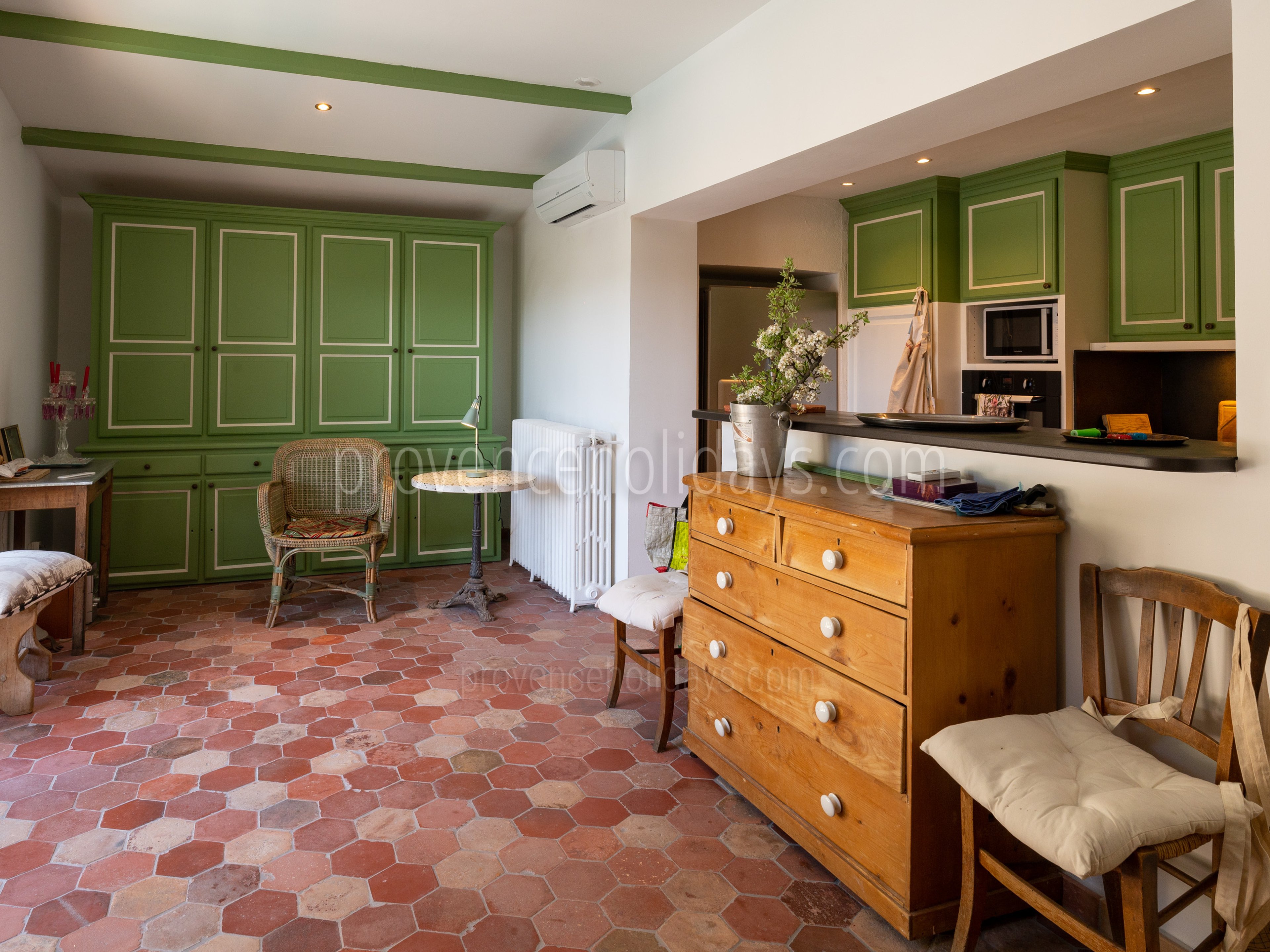 11 - Mas des Valettes: Villa: Interior