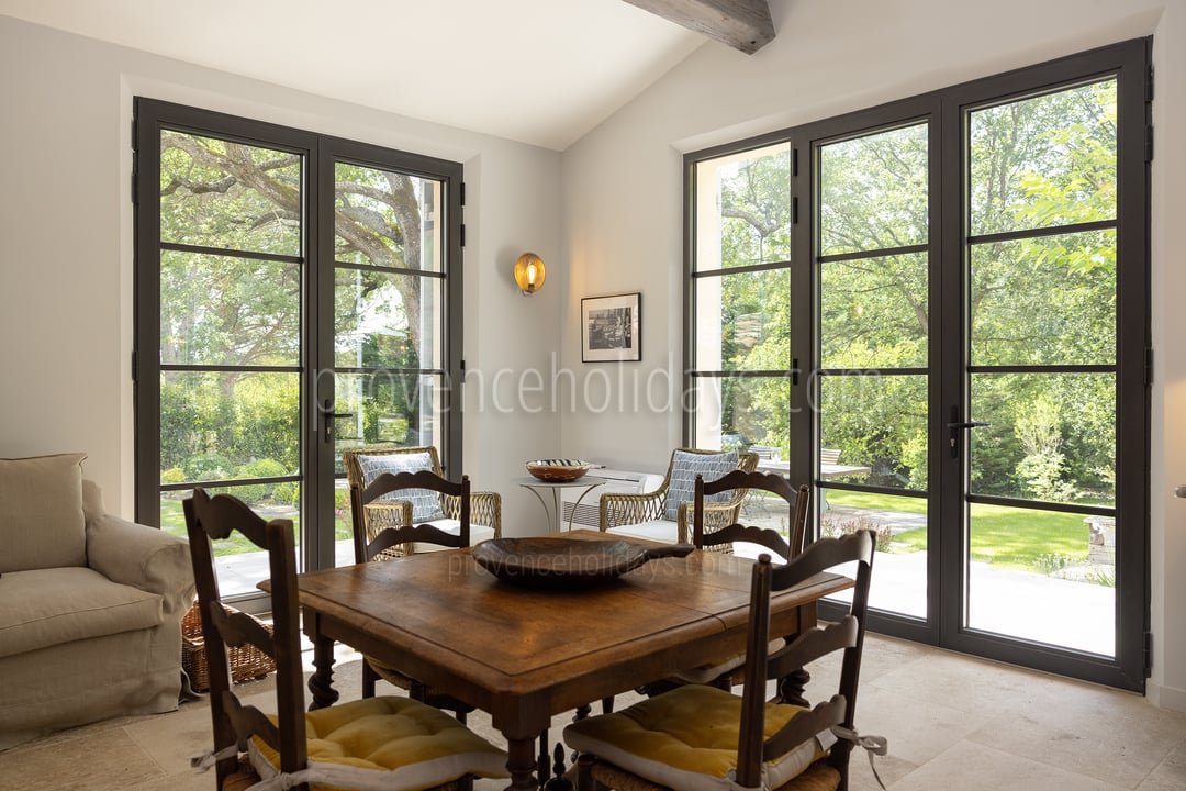 12 - Le Mas d\'Ansouis: Villa: Interior
