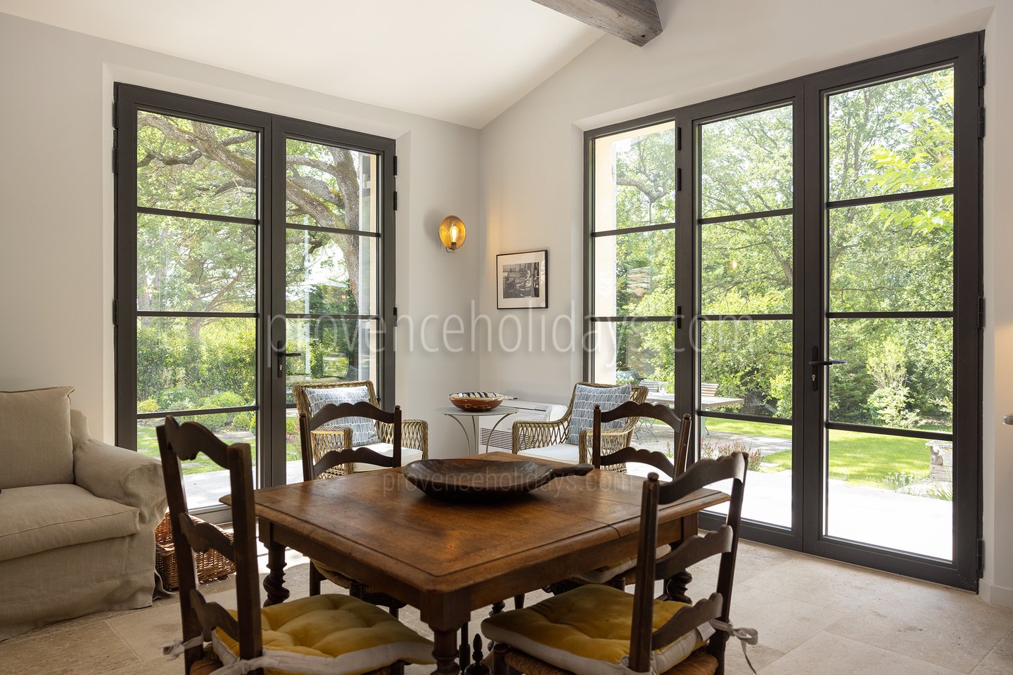 12 - Le Mas d\'Ansouis: Villa: Interior