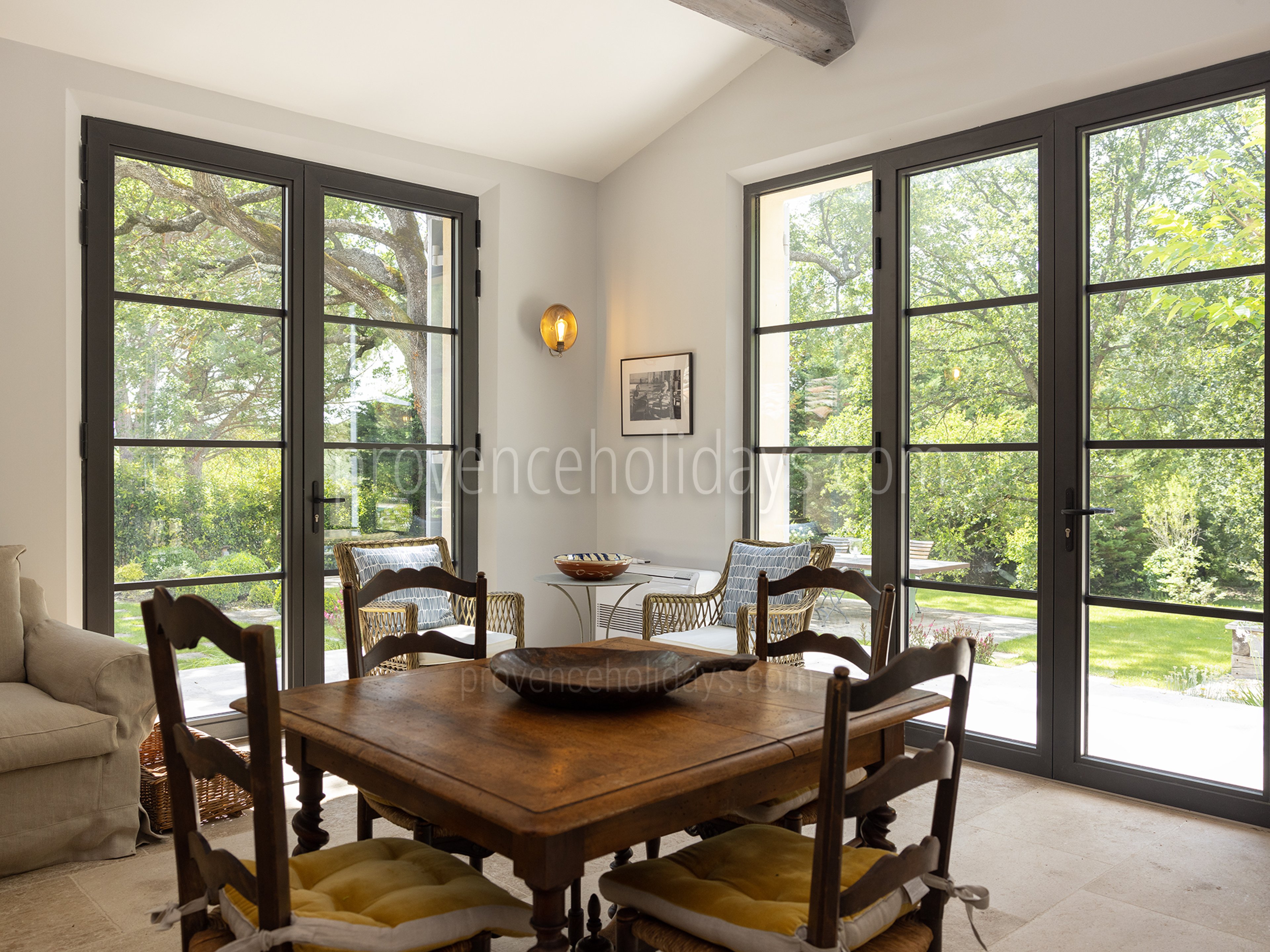 12 - Le Mas d\'Ansouis: Villa: Interior