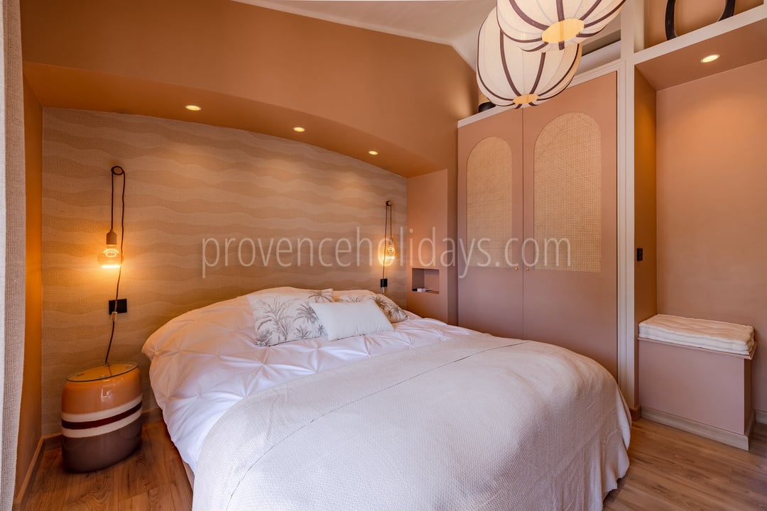 4 - Villa Atome: Villa: Bedroom