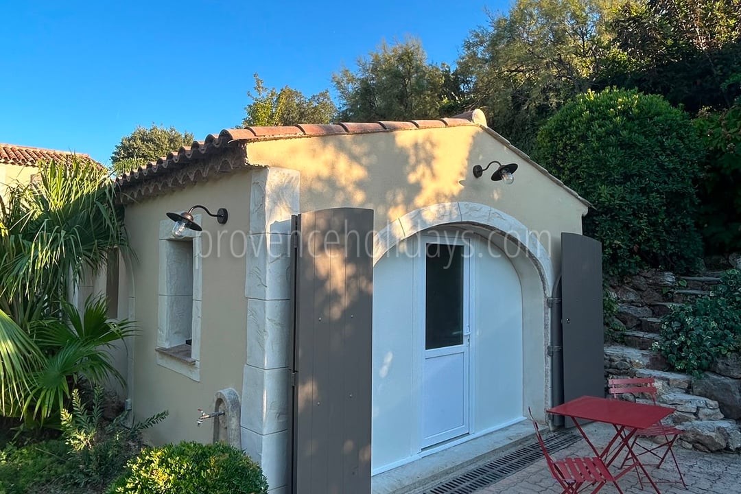 35 - Villa Atome: Villa: Exterior