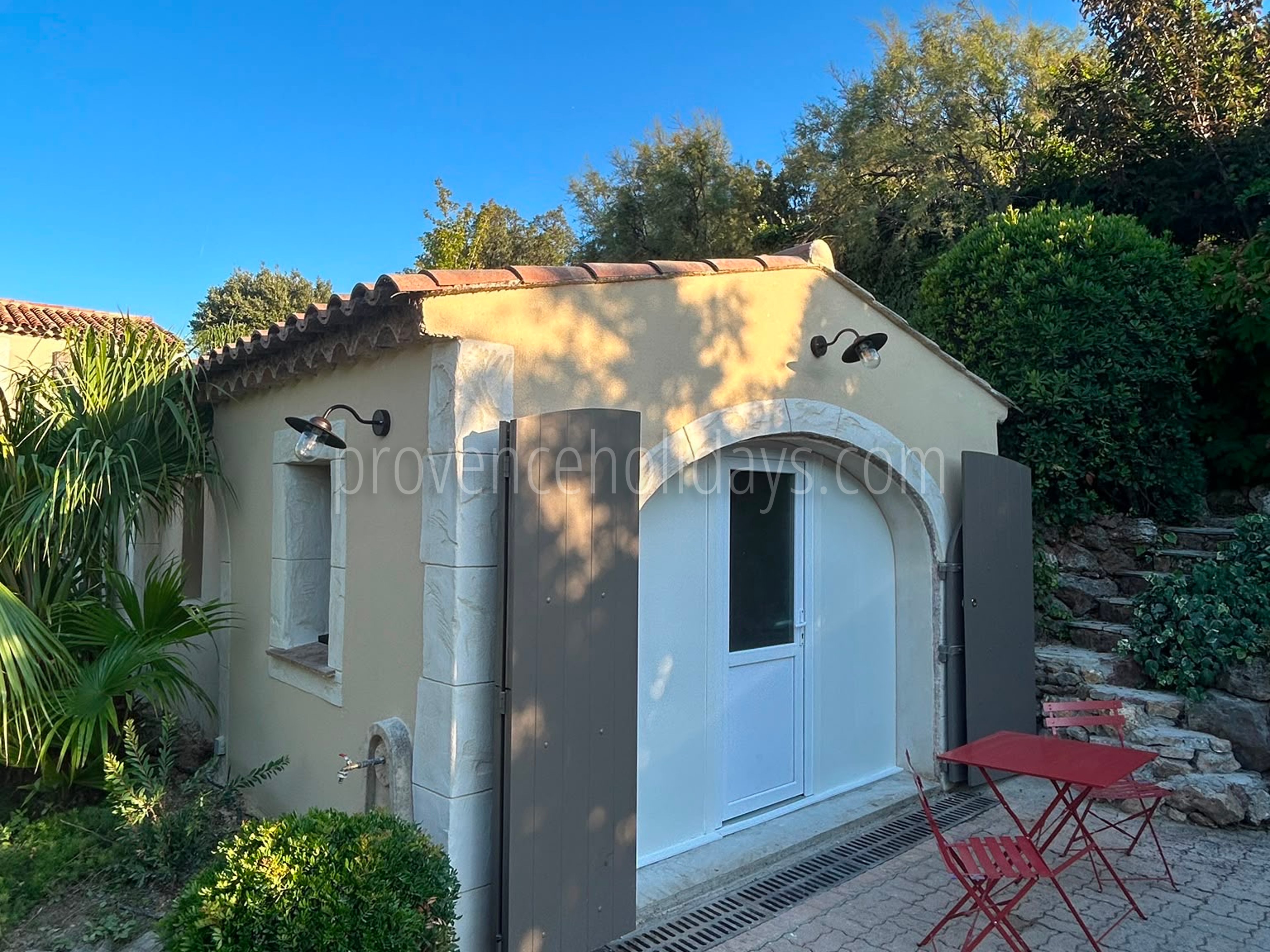 35 - Villa Atome: Villa: Exterior
