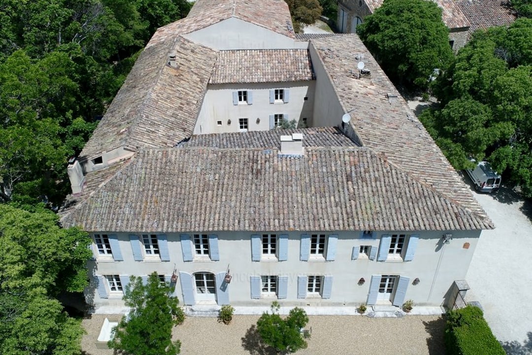 38 - Bastide de l\'Isle: Villa: Exterior