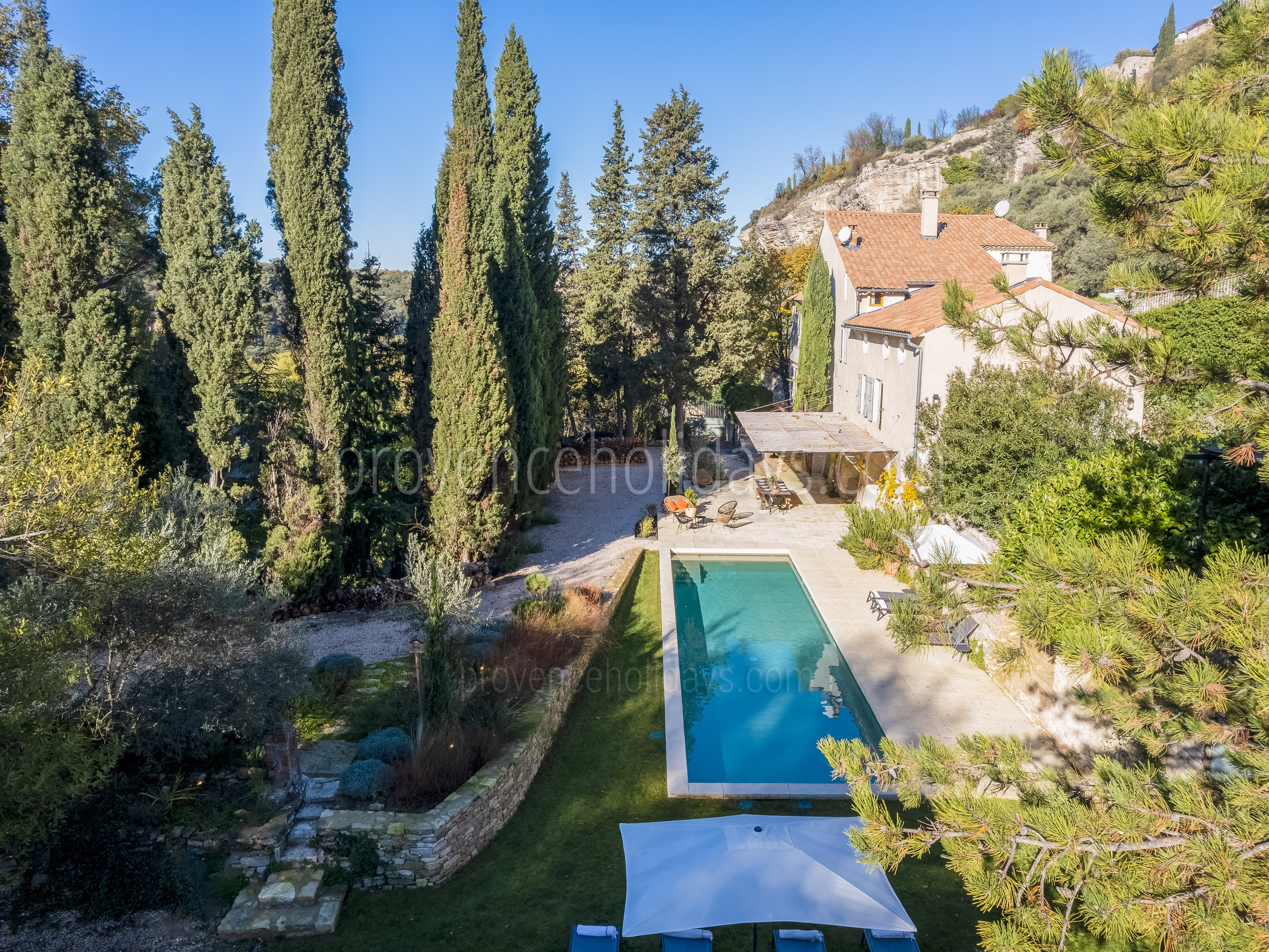 25 - Mas de Venasque: Villa: Exterior