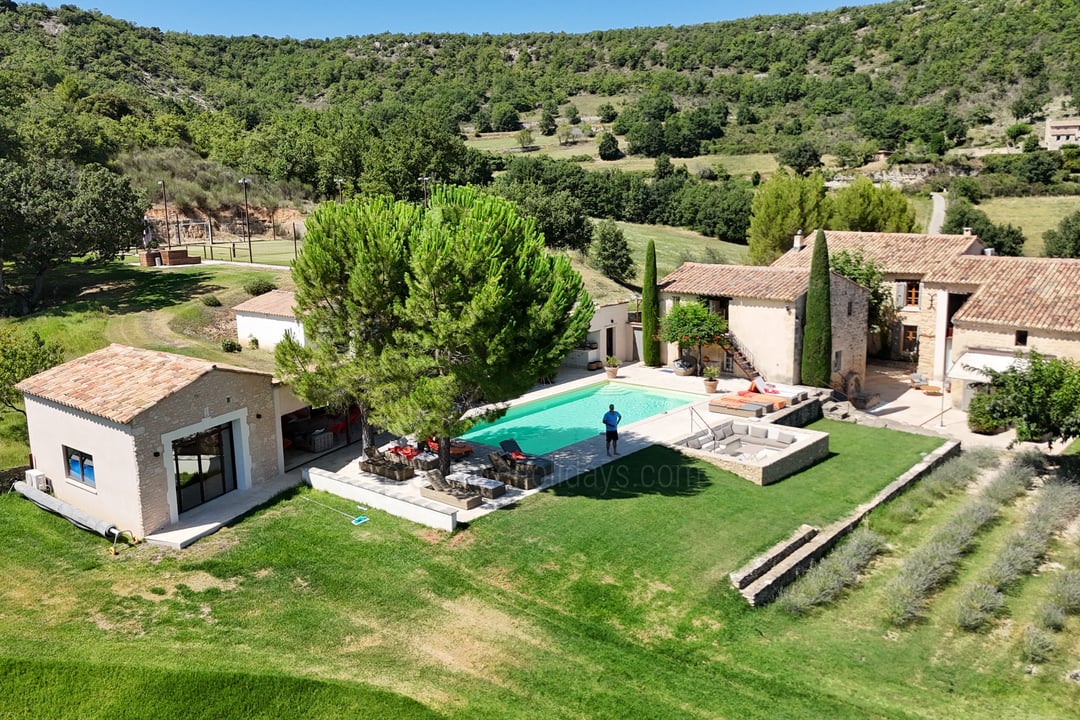 Magnificent property with panoramic views 5 - Combe des Fougères: Villa: Exterior