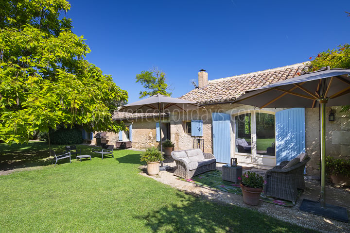 11 - Ménerbes Mas: Villa: Exterior
