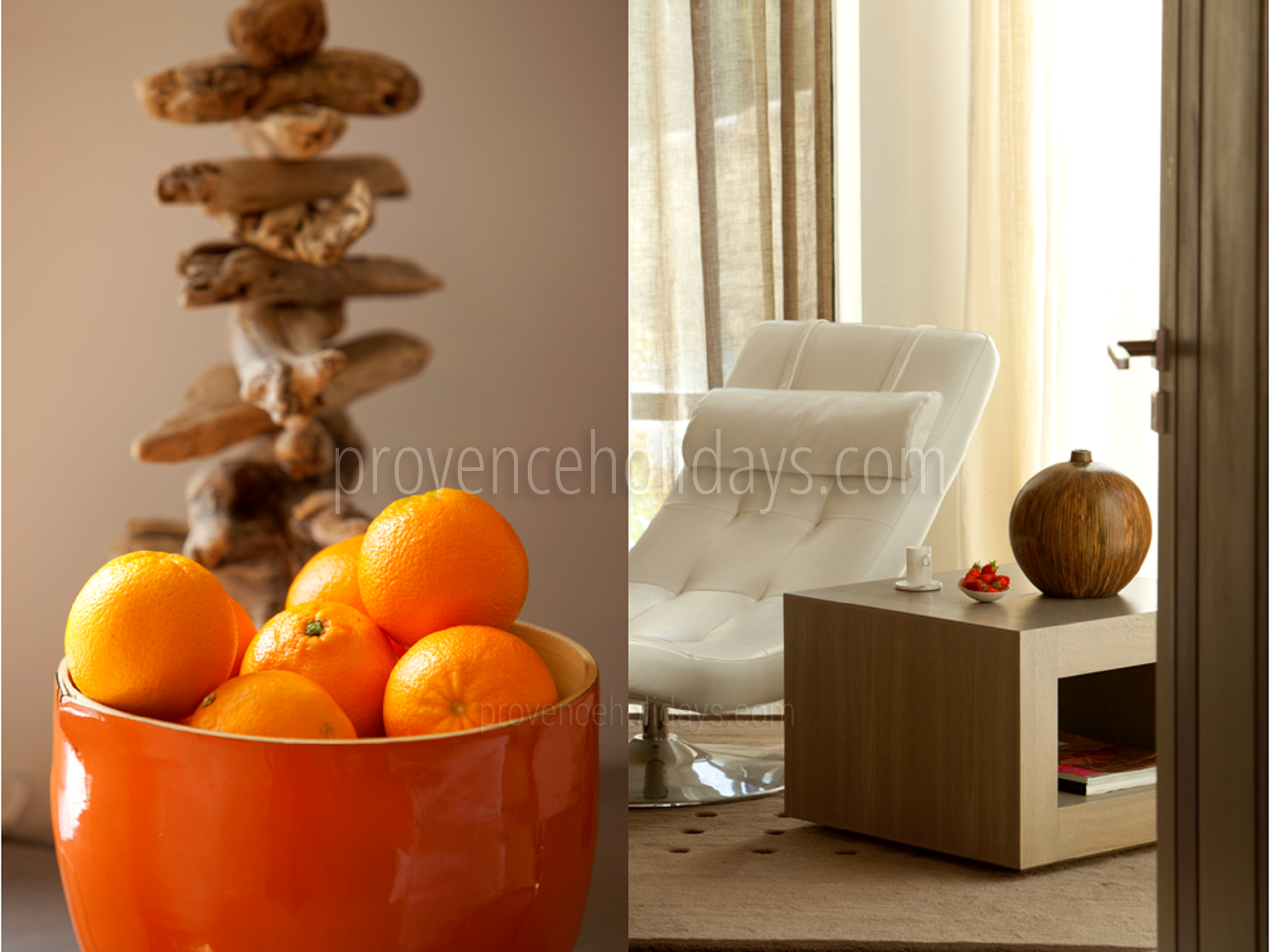 36 - Mas de l\'Artiste: Villa: Interior